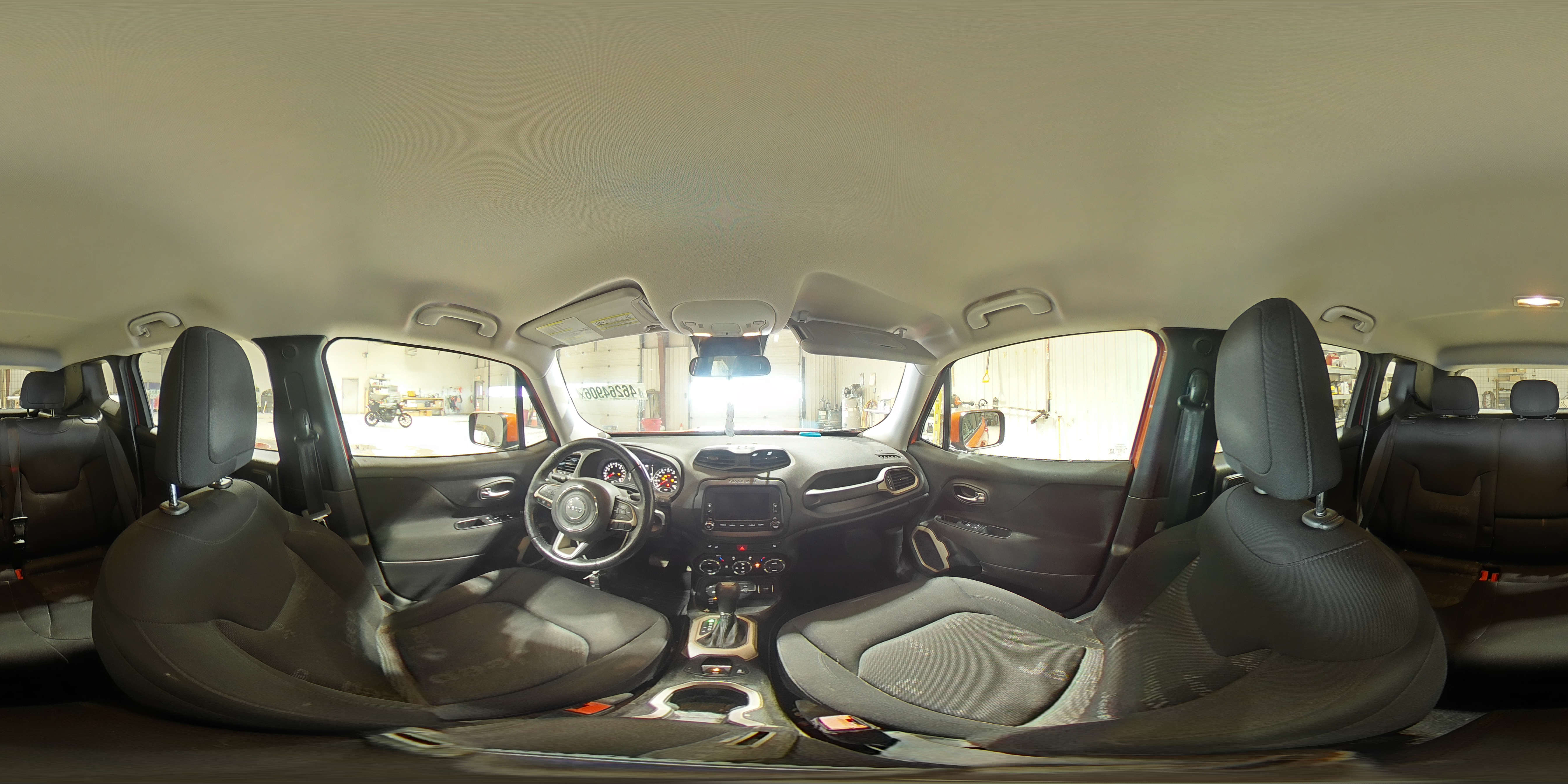 2015 Jeep Renegade Latitude Orange vin: ZACCJBBTXFPC05065