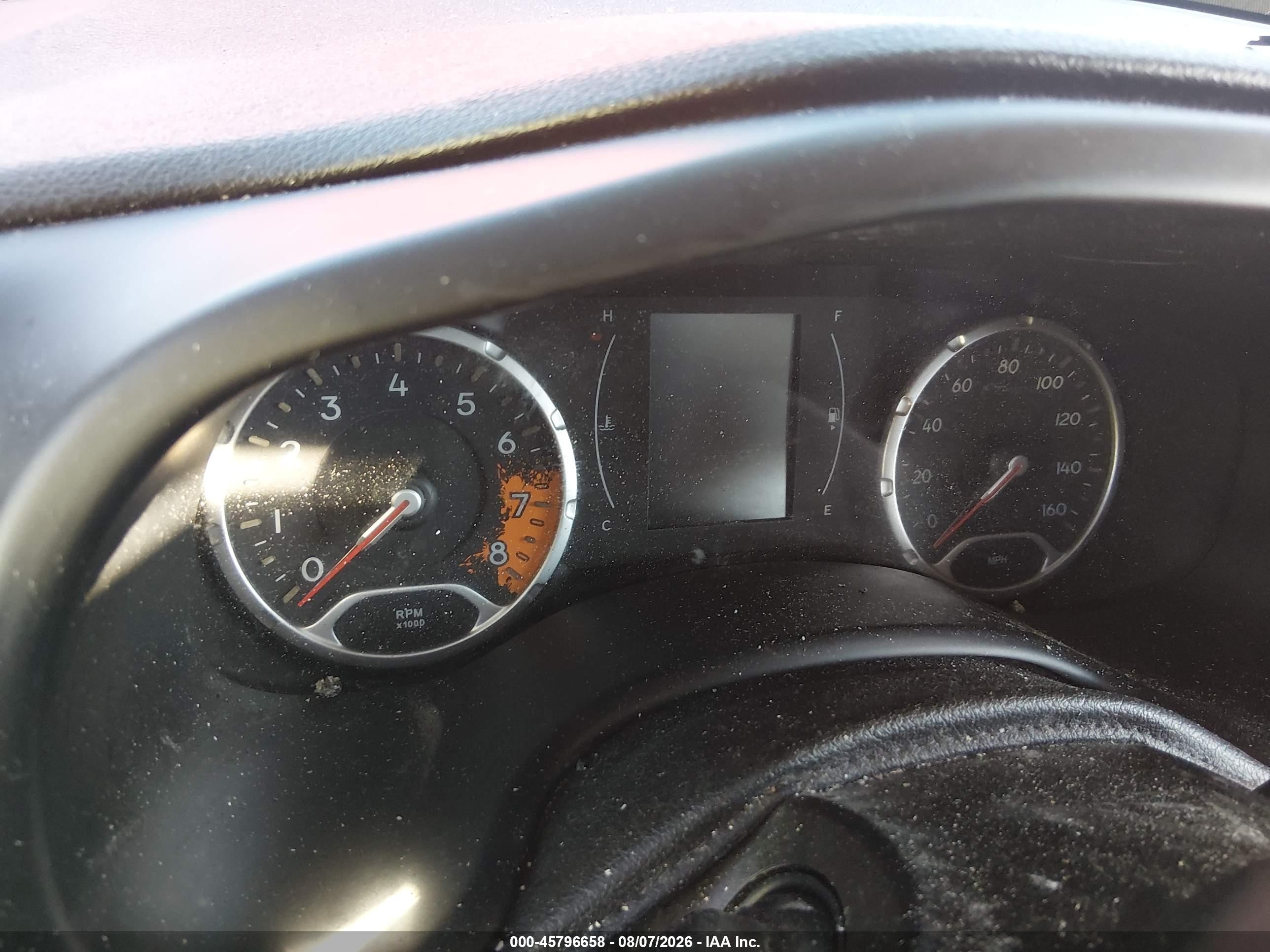 2015 Jeep Renegade Latitude Orange vin: ZACCJBBTXFPC35327