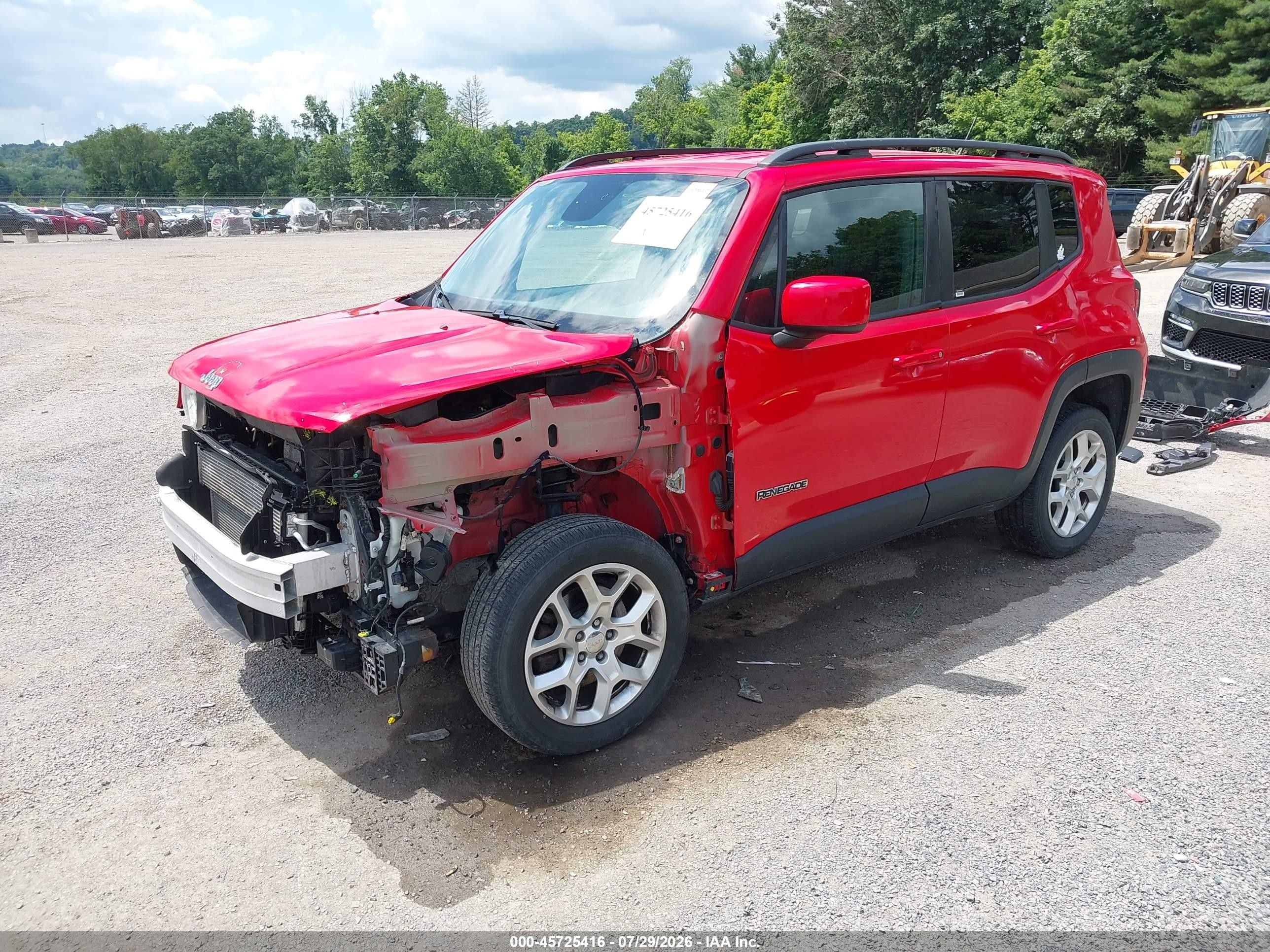 2016 Jeep Renegade Latitude Red vin: ZACCJBBTXGPD59177