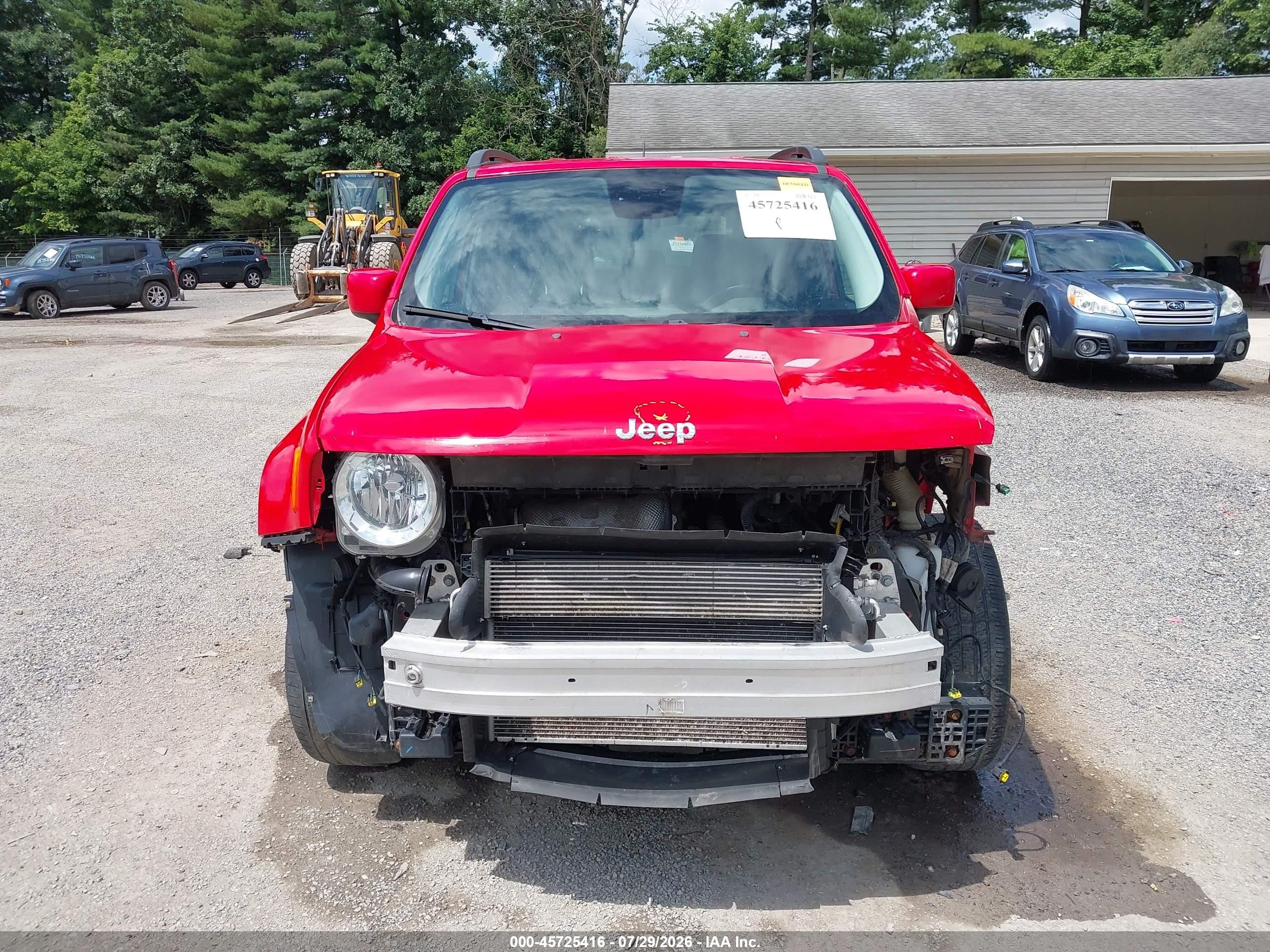2016 Jeep Renegade Latitude Red vin: ZACCJBBTXGPD59177