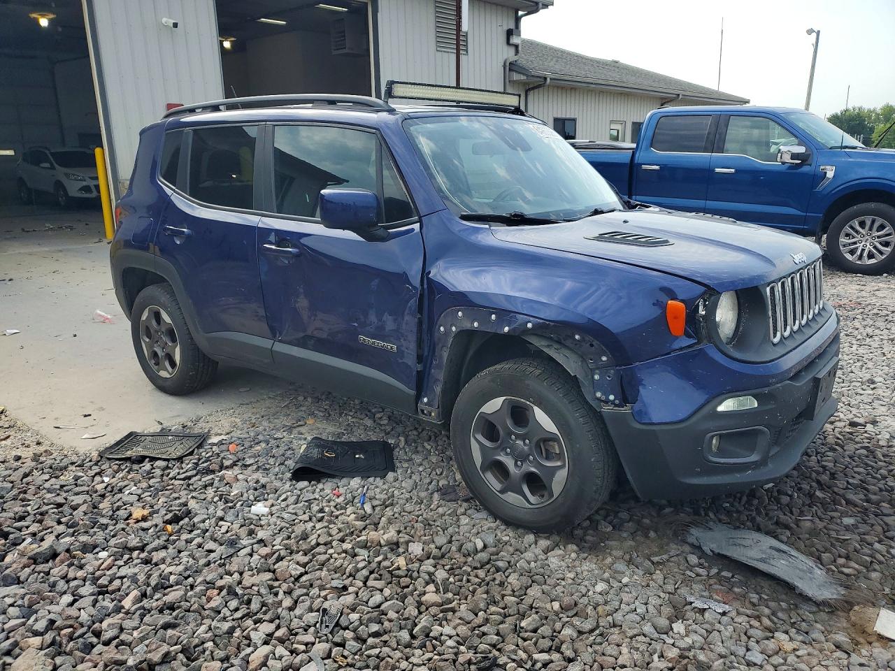 2016 Jeep Renegade Latitude Blue vin: ZACCJBBW7GPC71097