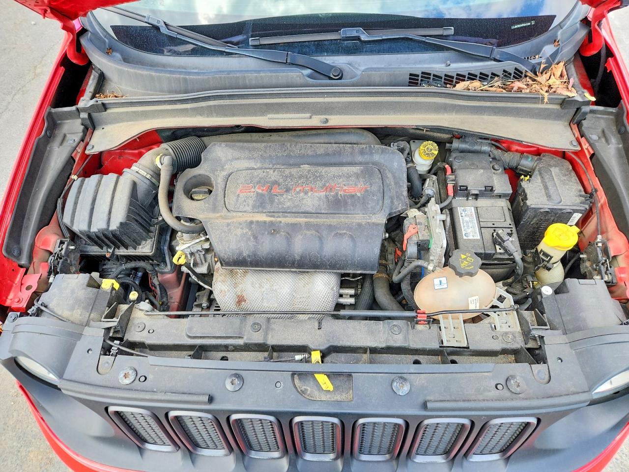 2017 Jeep Renegade Trailhawk Red vin: ZACCJBCB0HPG41268