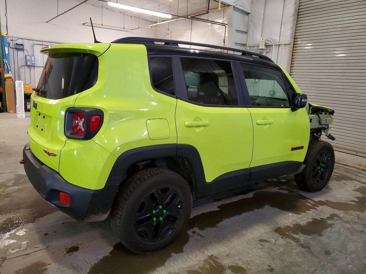 2018 Jeep Renegade Trailhawk Green vin: ZACCJBCB2JPH86737