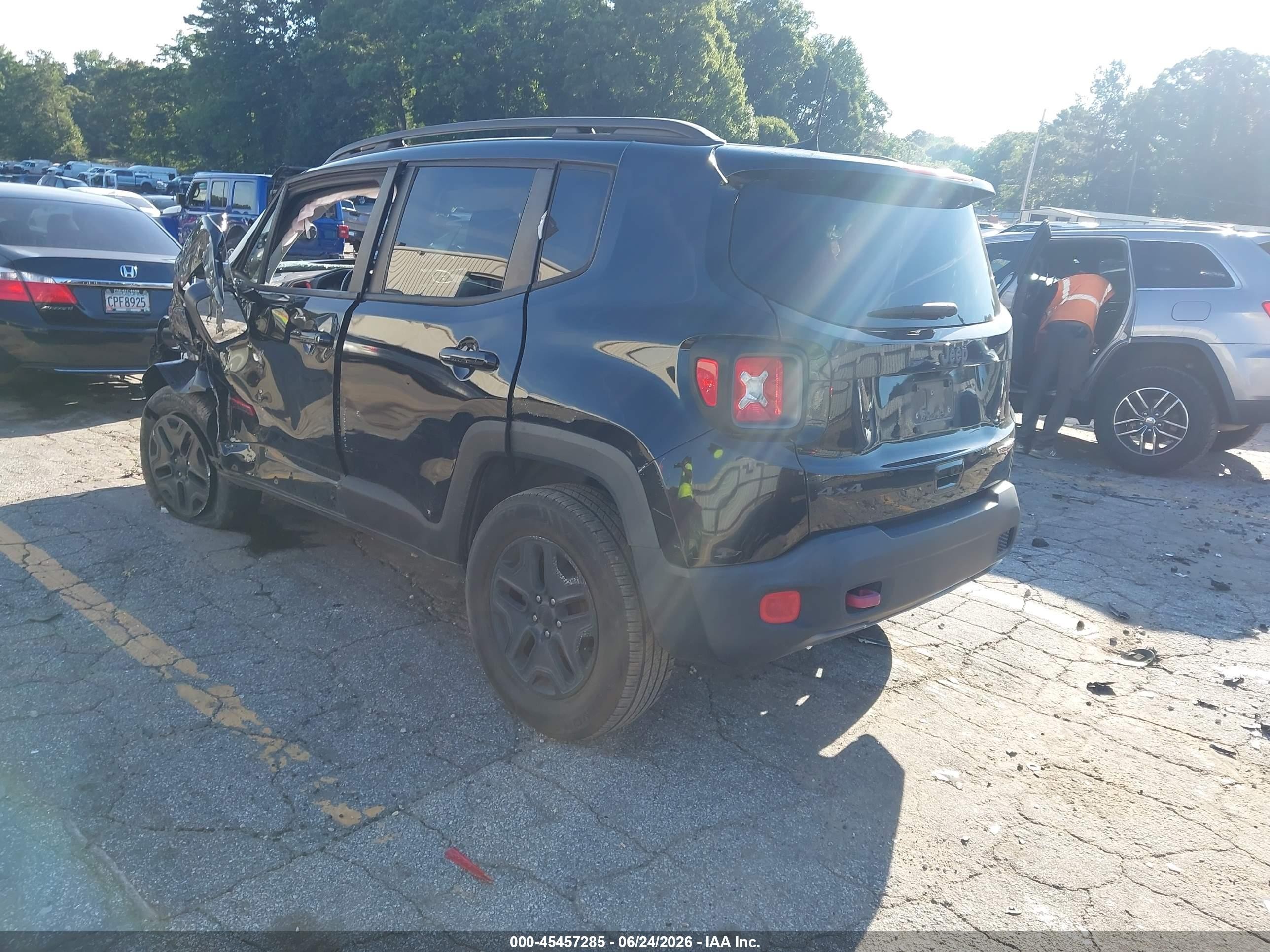 2018 Jeep Renegade Trailhawk 4x4 Black vin: ZACCJBCB7JPG98007