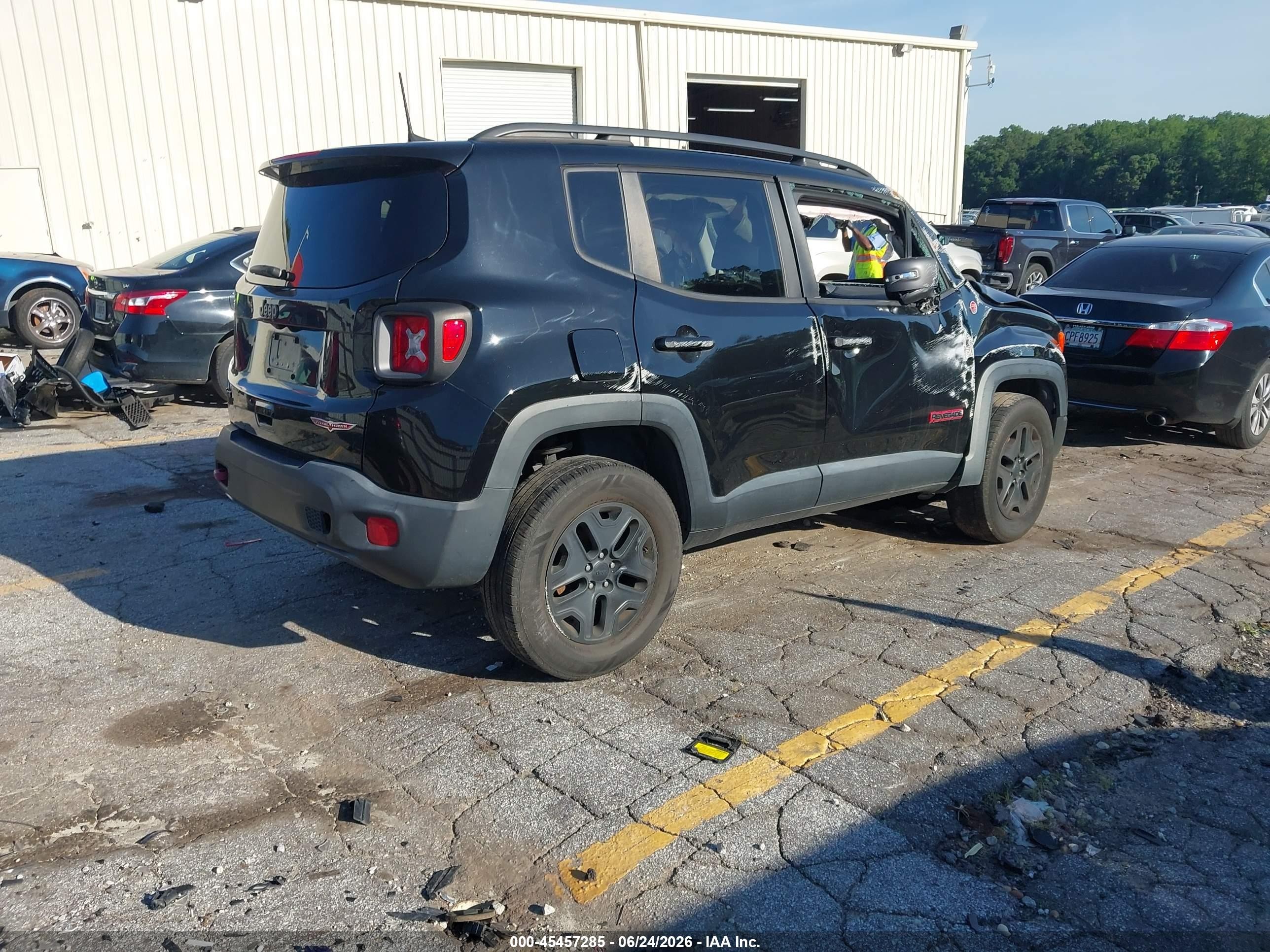 2018 Jeep Renegade Trailhawk 4x4 Black vin: ZACCJBCB7JPG98007