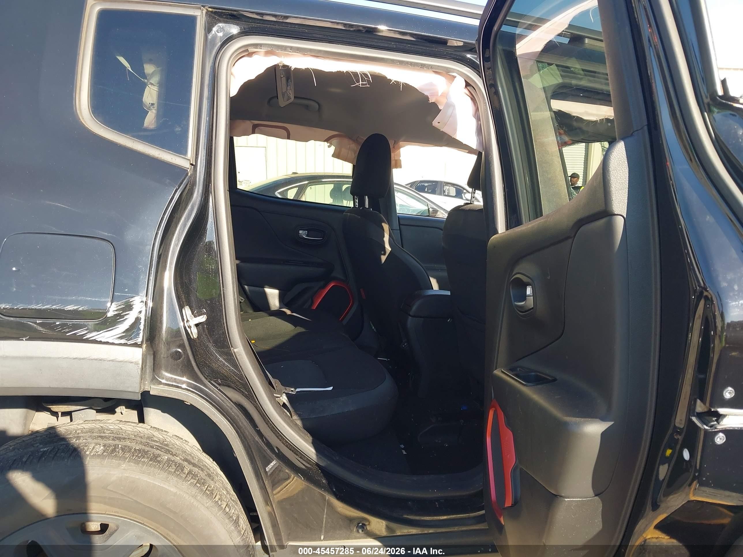 2018 Jeep Renegade Trailhawk 4x4 Black vin: ZACCJBCB7JPG98007