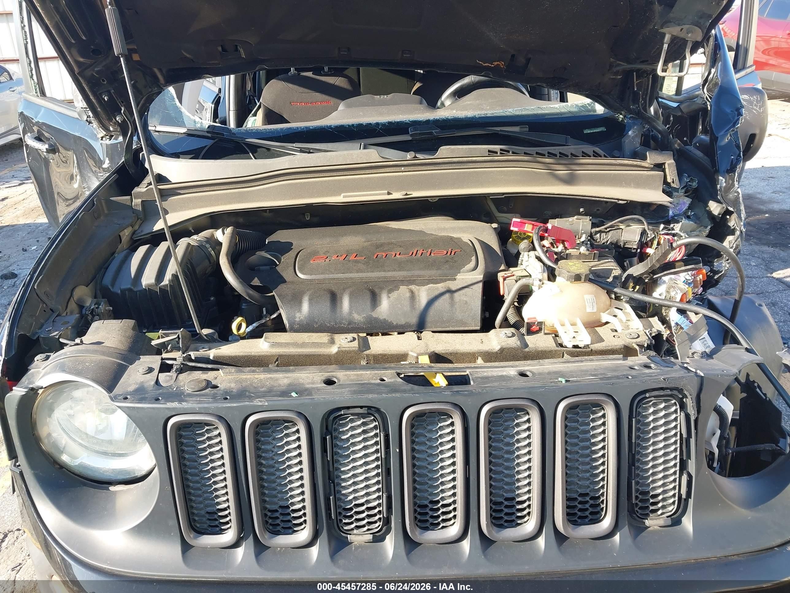 2018 Jeep Renegade Trailhawk 4x4 Black vin: ZACCJBCB7JPG98007