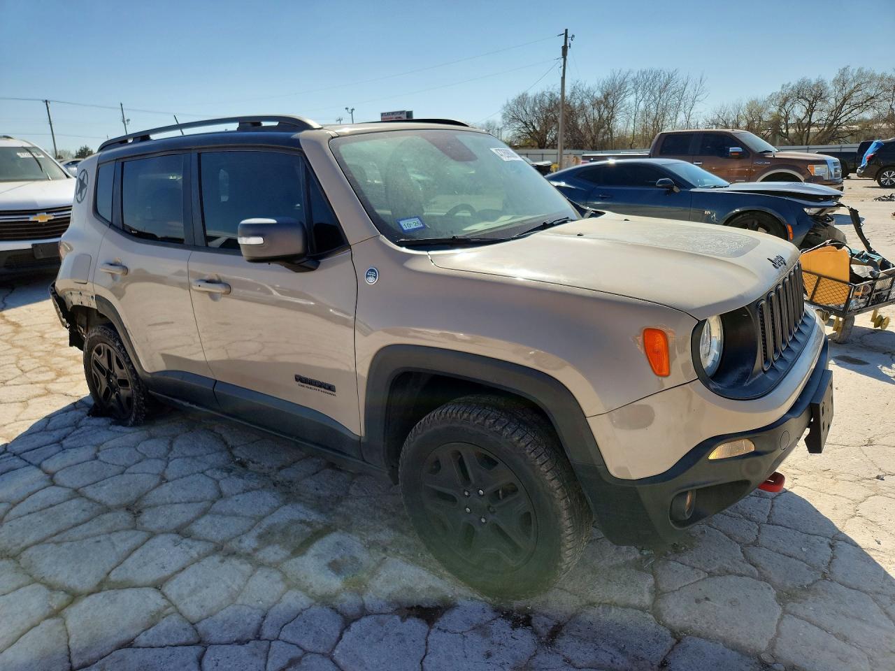 2017 Jeep Renegade Trailhawk Tan vin: ZACCJBCB8HPE87909