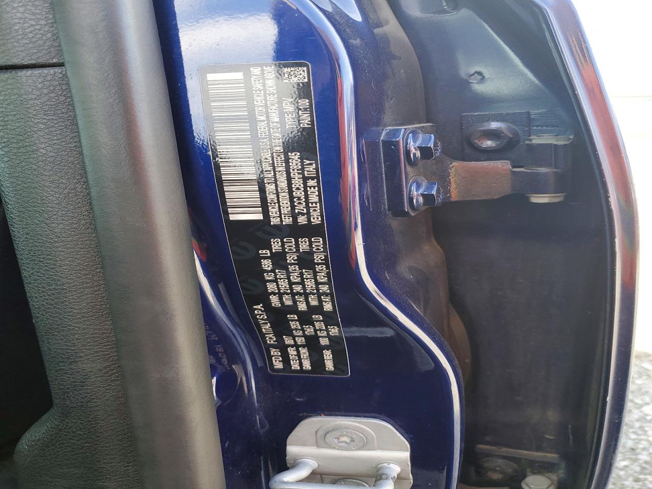 2017 Jeep Renegade Trailhawk Blue vin: ZACCJBCB8HPF85645