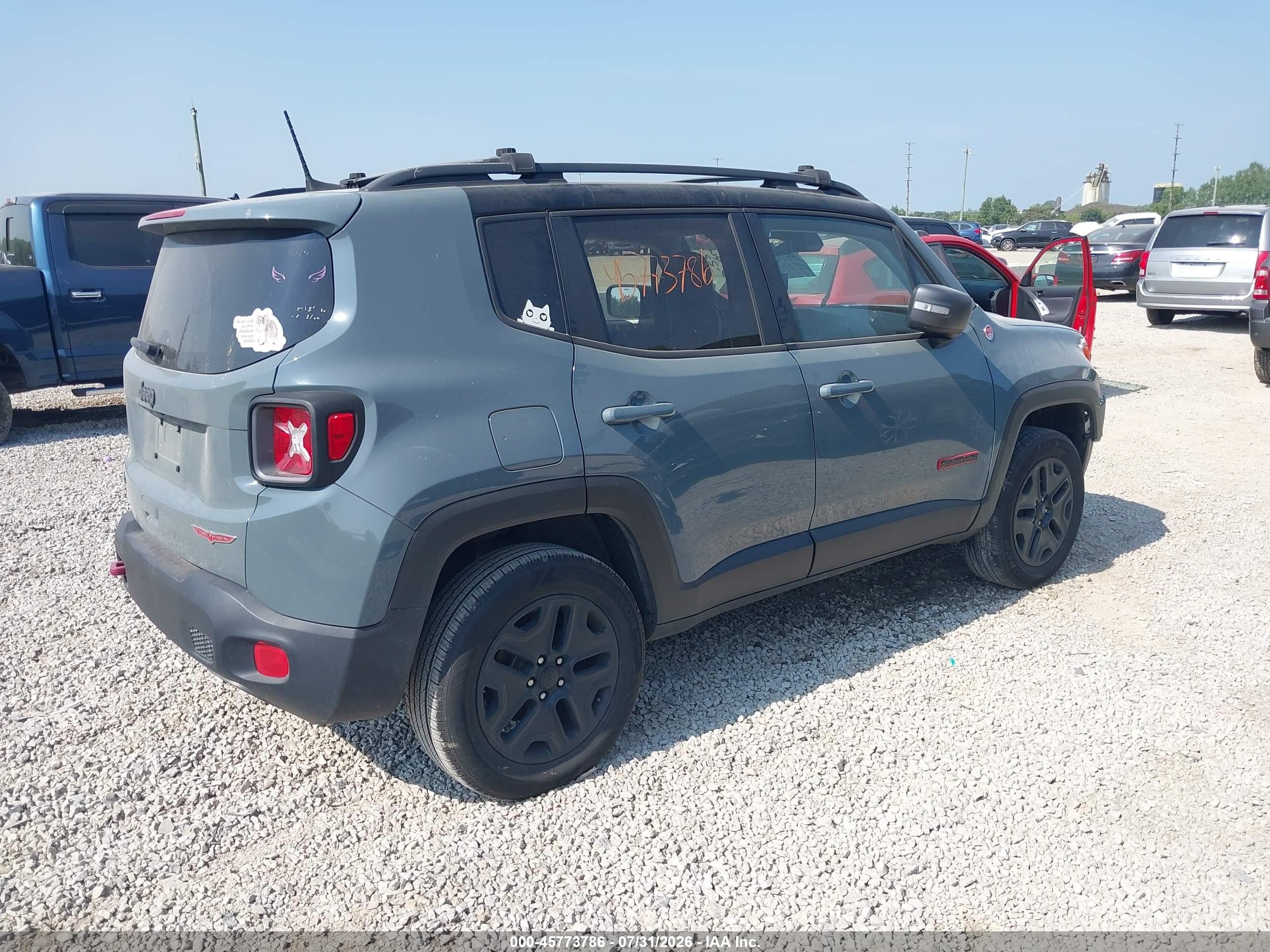 2018 Jeep Renegade Trailhawk 4x4 Gray vin: ZACCJBCBXJPH83794