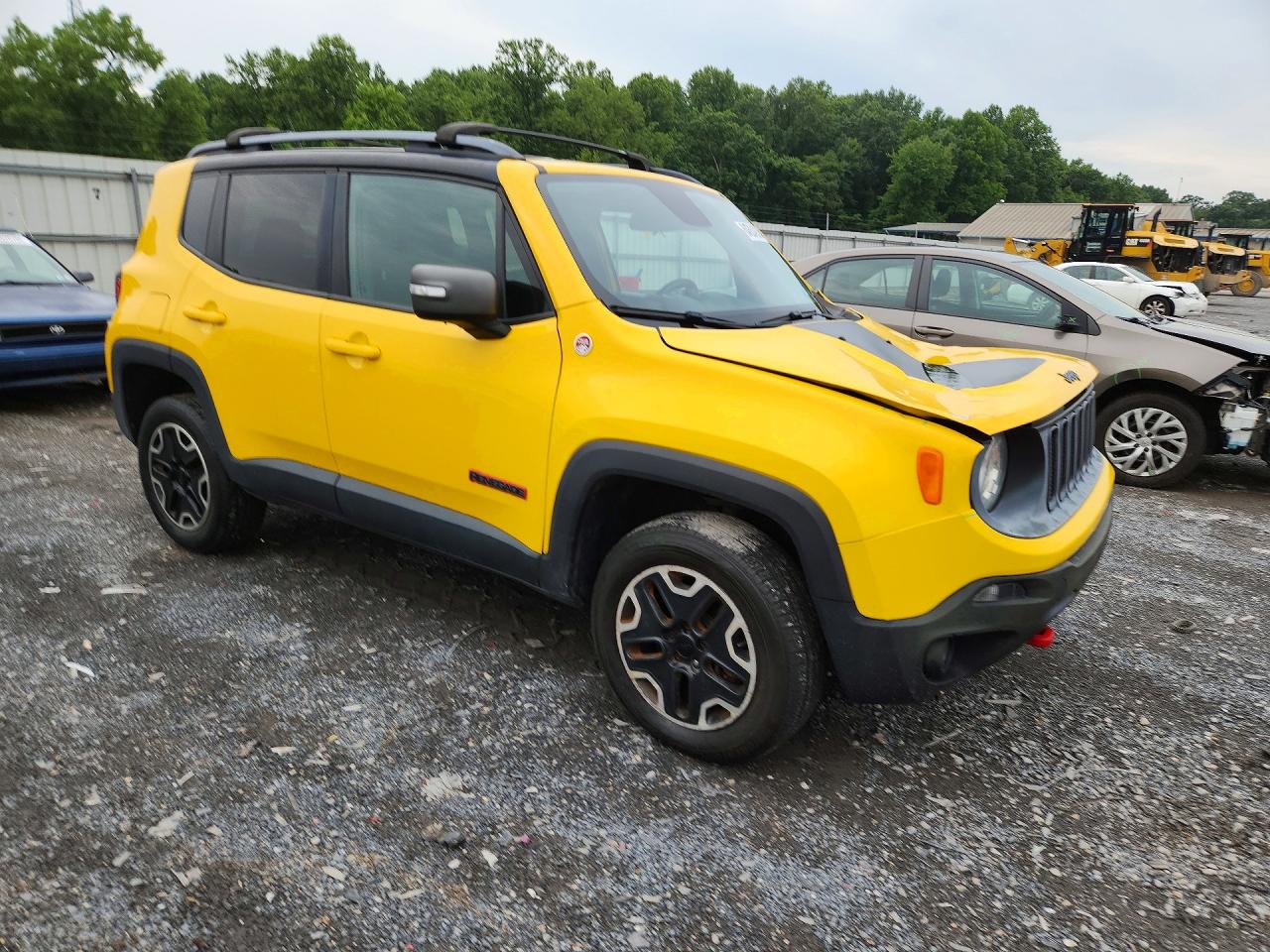 2015 Jeep Renegade Trailhawk Желтый vin: ZACCJBCT0FPB54147