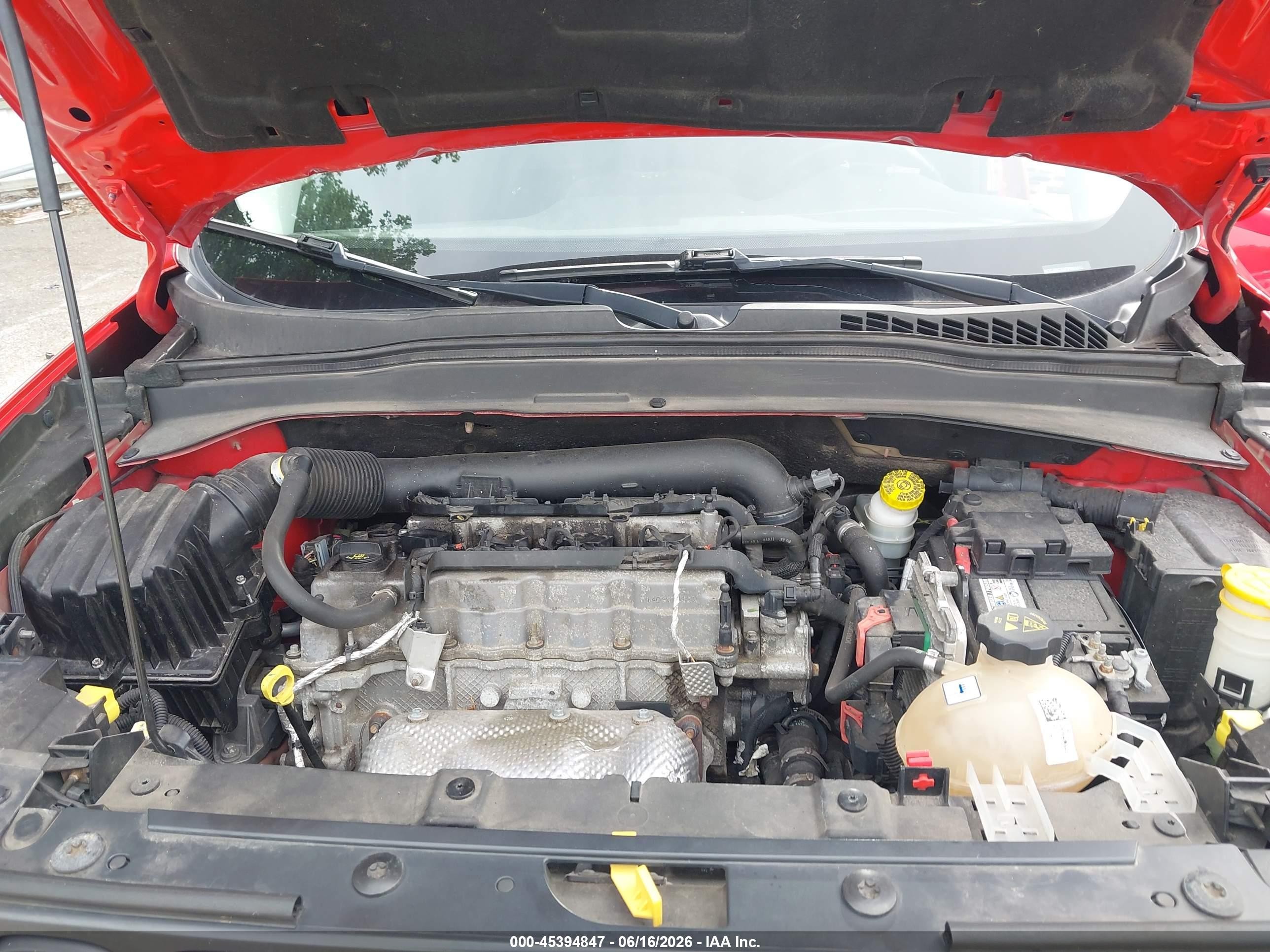 2015 Jeep Renegade Trailhawk Красный vin: ZACCJBCT0FPB61410