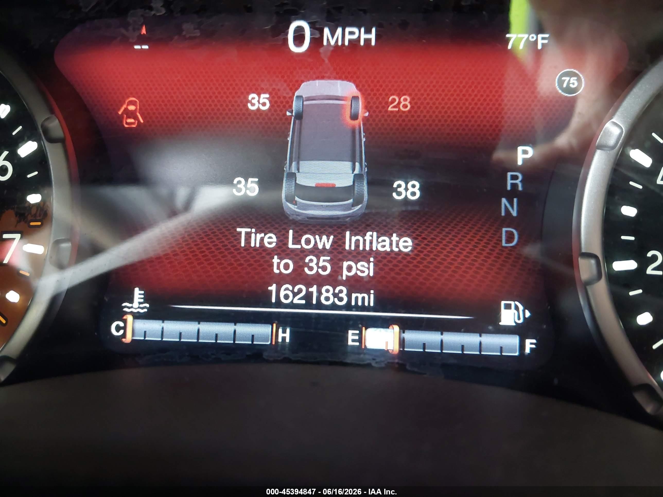2015 Jeep Renegade Trailhawk Красный vin: ZACCJBCT0FPB61410