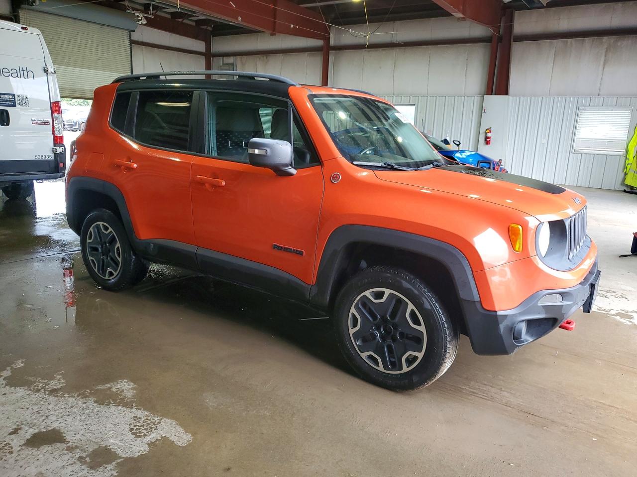 2015 Jeep Renegade Trailhawk Orange vin: ZACCJBCT0FPB64868