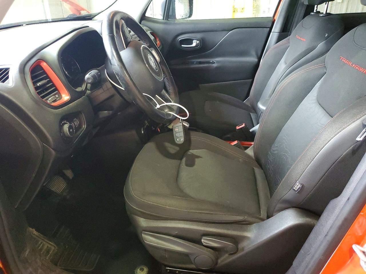 2015 Jeep Renegade Trailhawk Orange vin: ZACCJBCT0FPB64868