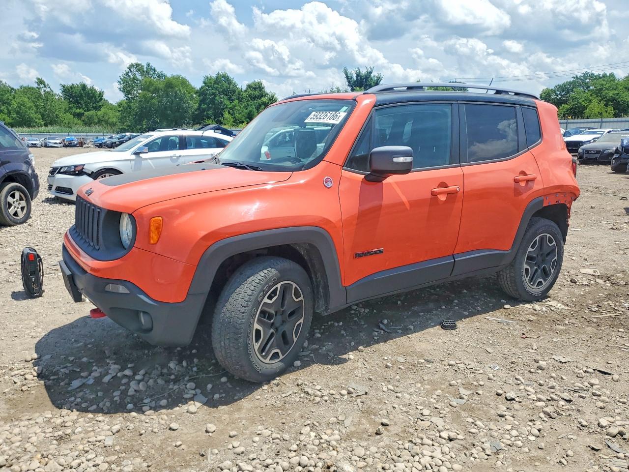 2015 Jeep Renegade Trailhawk Orange vin: ZACCJBCT0FPB67625