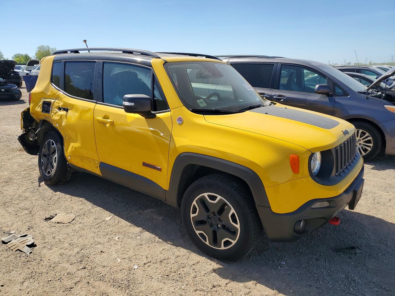 2015 Jeep Renegade Trailhawk Yellow vin: ZACCJBCT0FPB75174