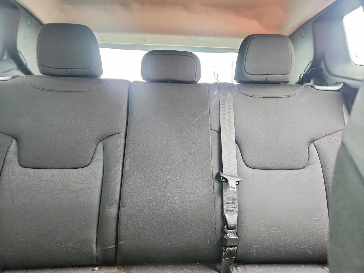 2015 Jeep Renegade Gray vin: ZACCJBCT1FPB32778