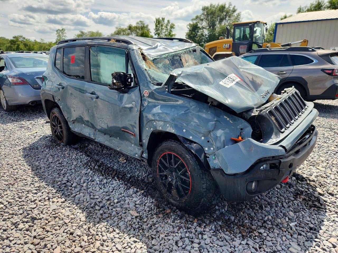 2015 Jeep Renegade Trailhawk Teal vin: ZACCJBCT1FPB91538