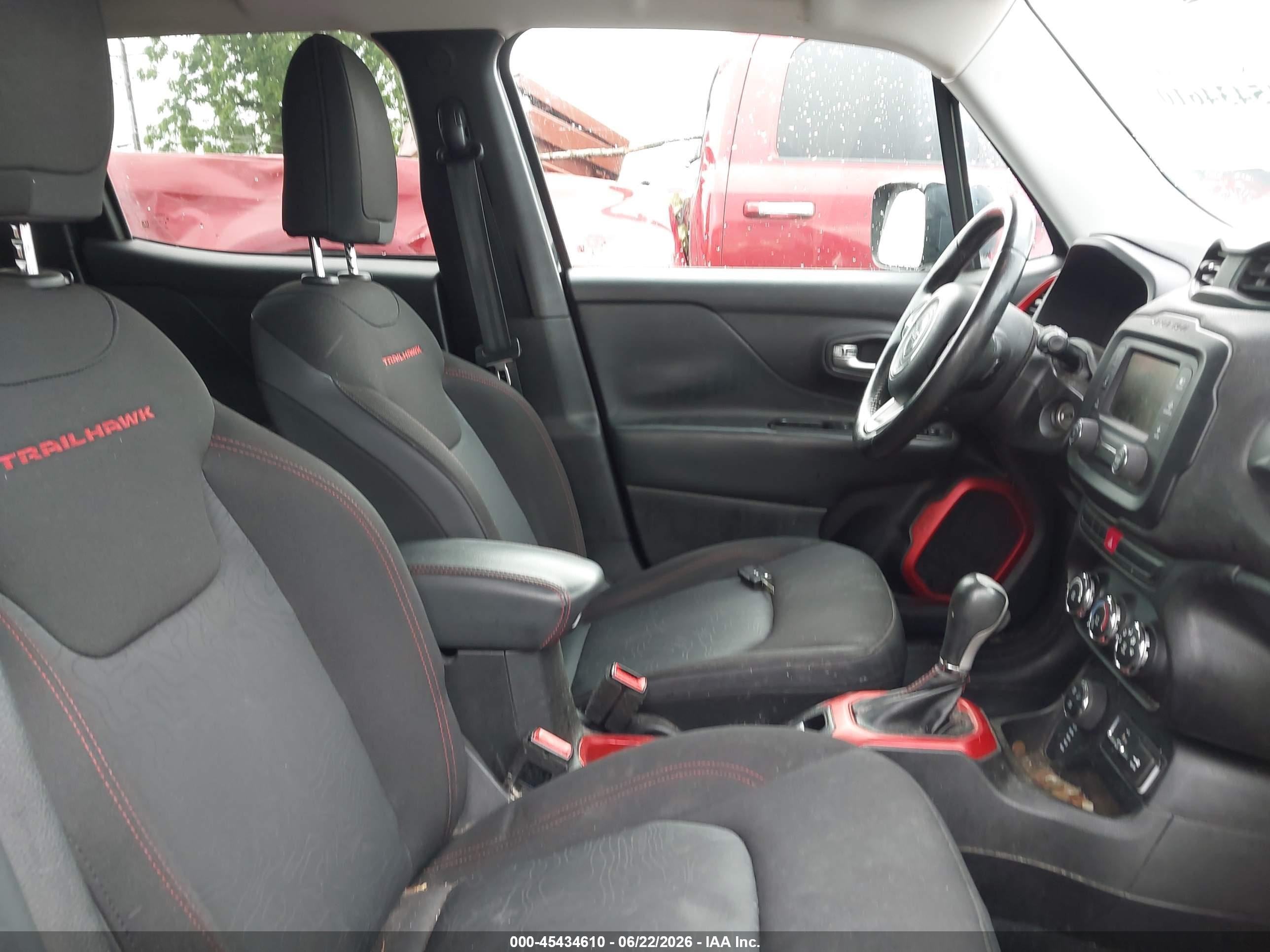 2015 Jeep Renegade Trailhawk Black vin: ZACCJBCT2FPB97641