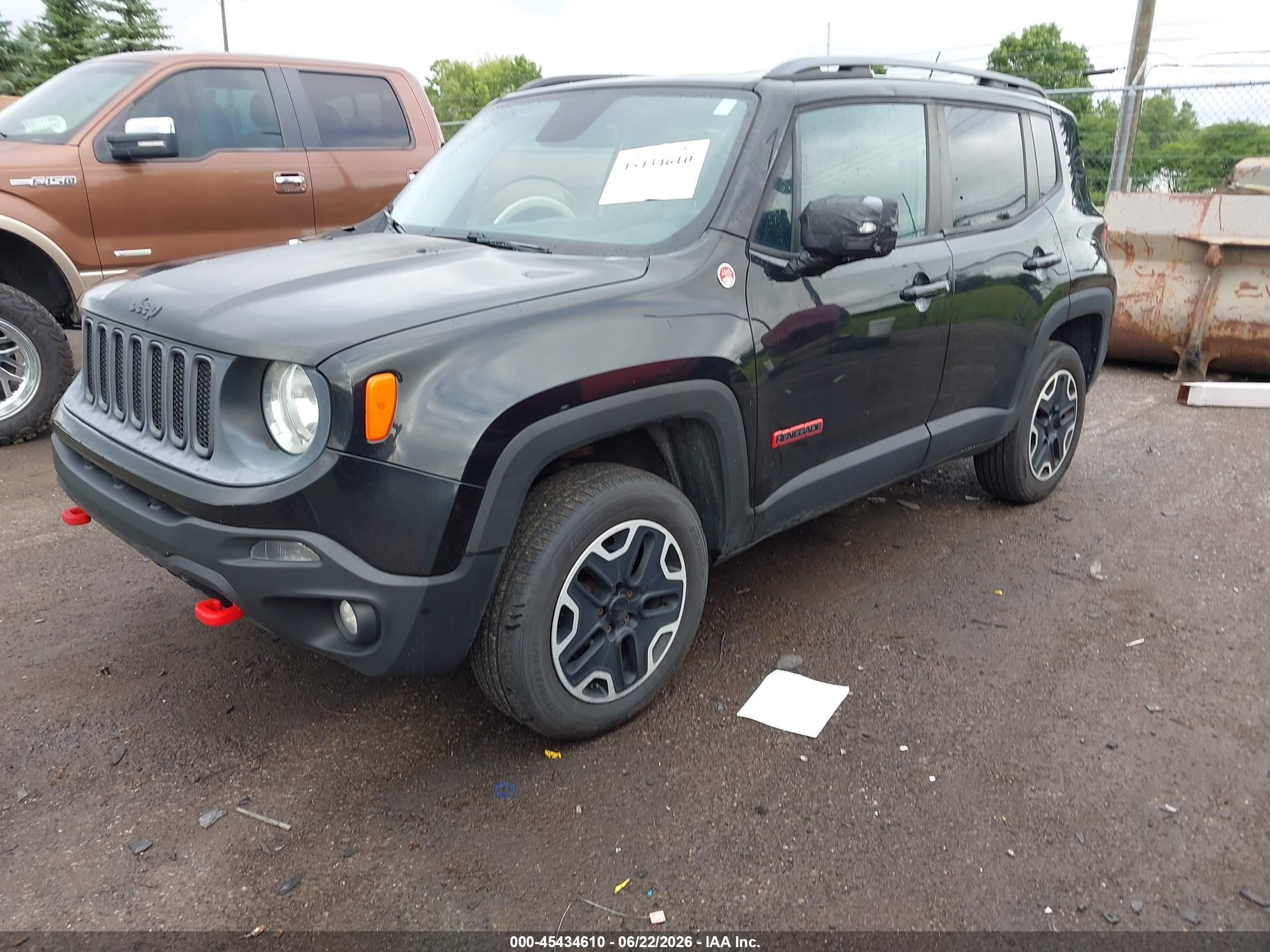 2015 Jeep Renegade Trailhawk Black vin: ZACCJBCT2FPB97641