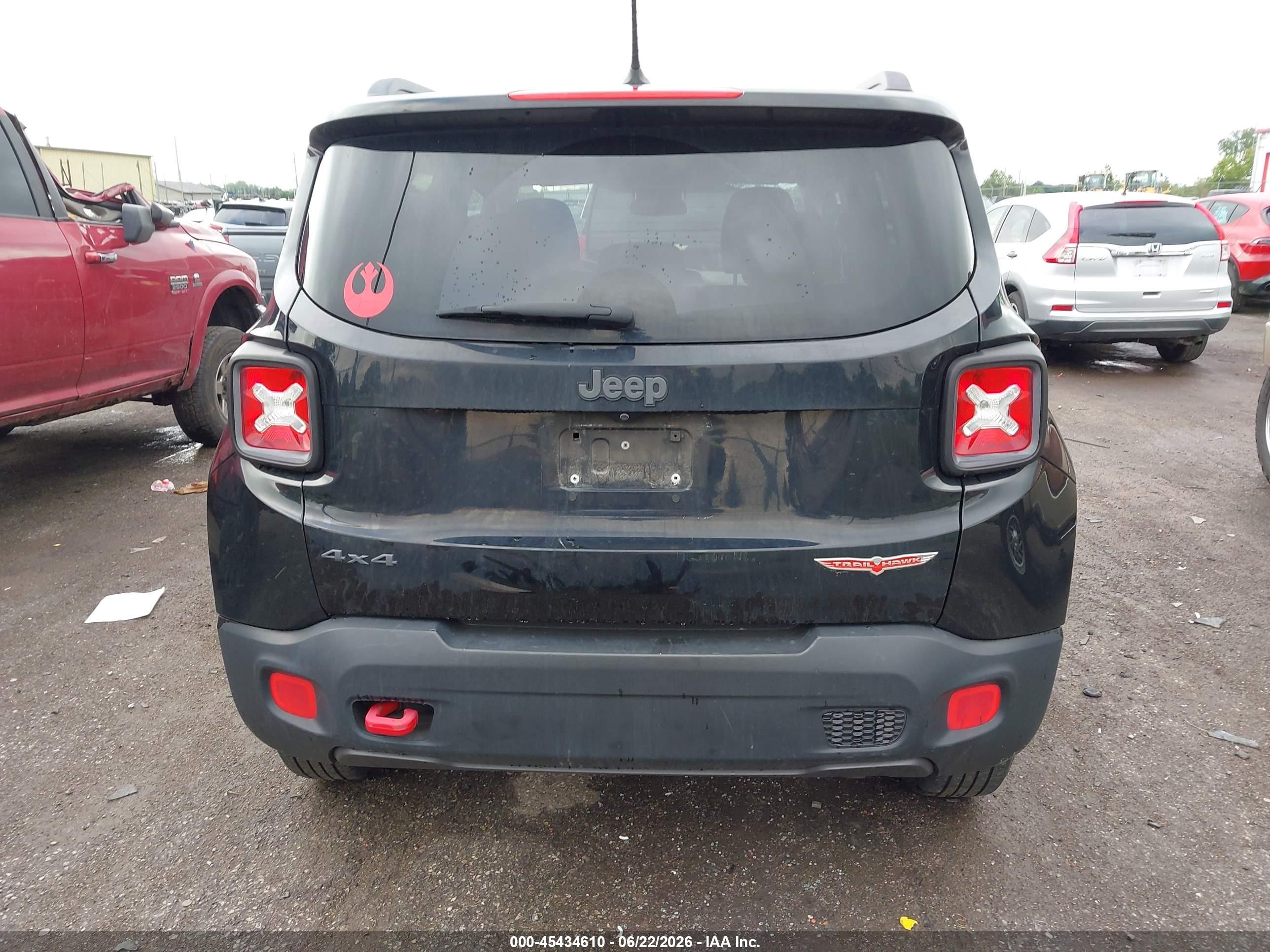 2015 Jeep Renegade Trailhawk Black vin: ZACCJBCT2FPB97641