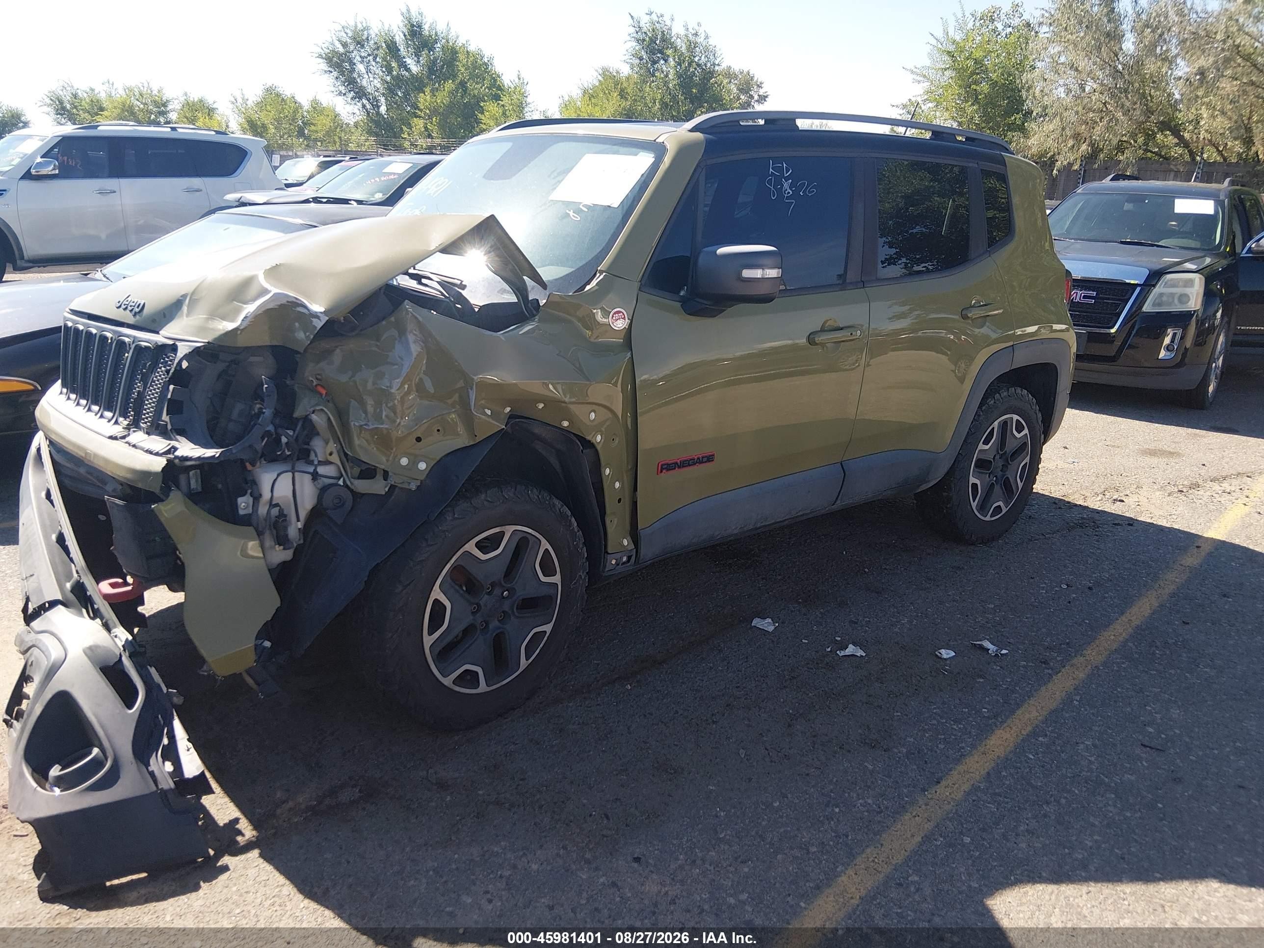 2015 Jeep Renegade Trailhawk Green vin: ZACCJBCT2FPC24921