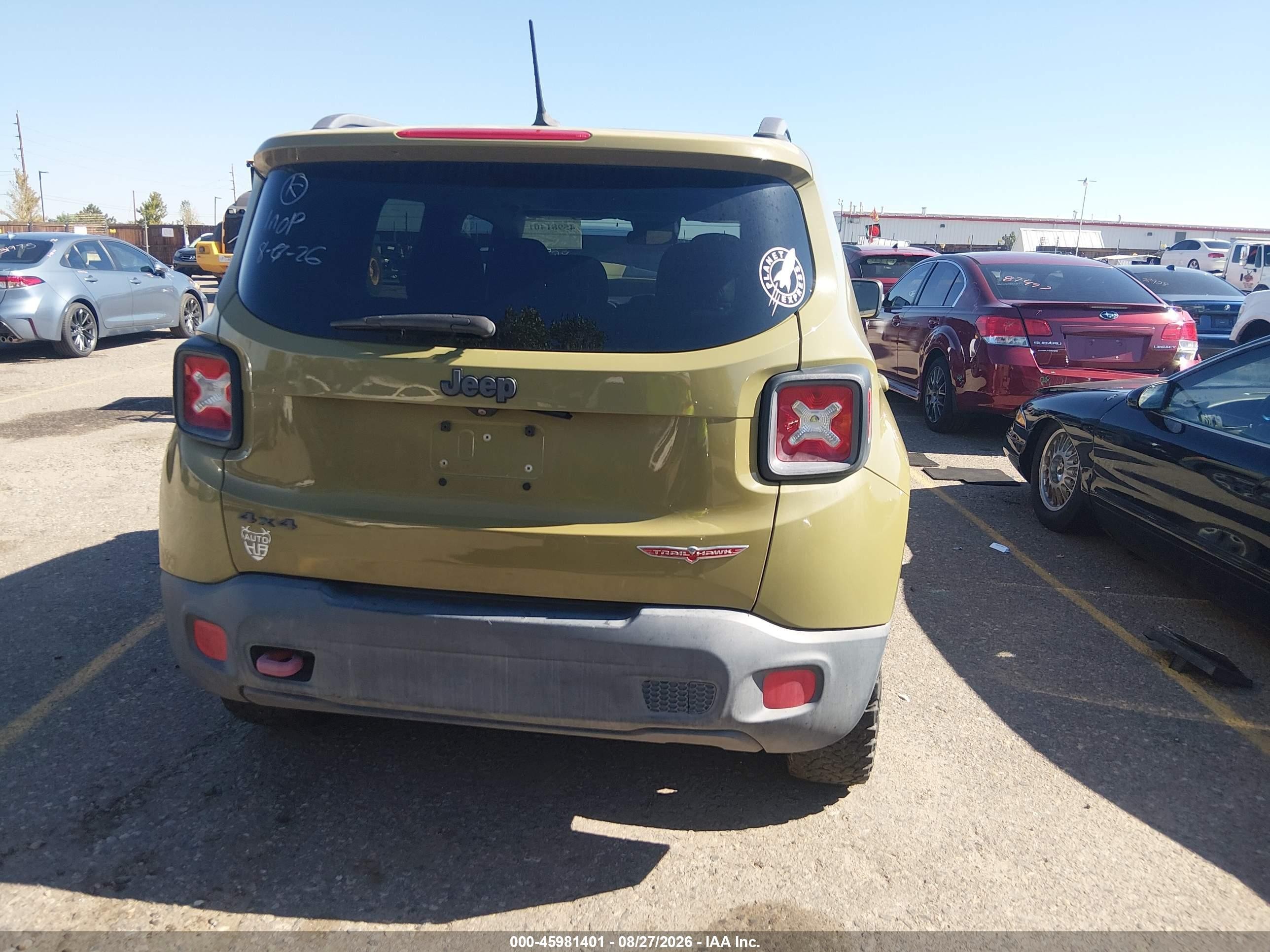 2015 Jeep Renegade Trailhawk Green vin: ZACCJBCT2FPC24921