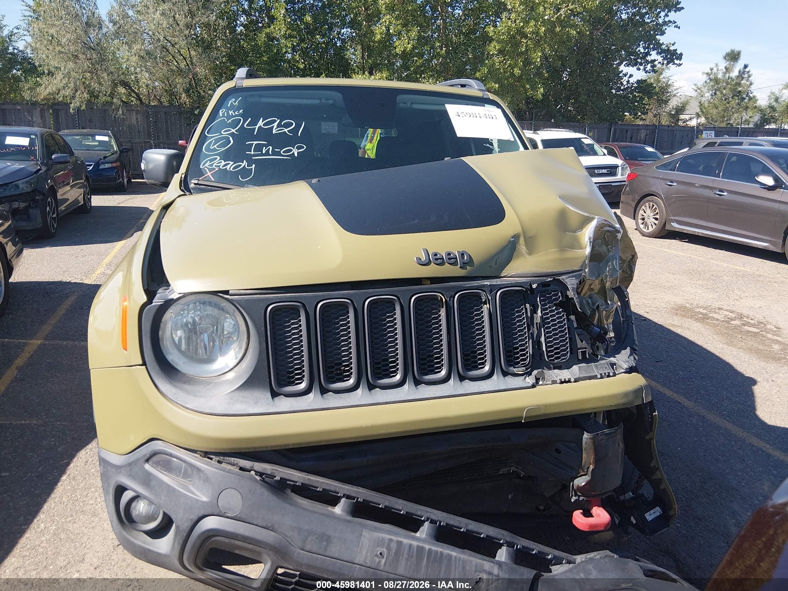 2015 Jeep Renegade Trailhawk Green vin: ZACCJBCT2FPC24921