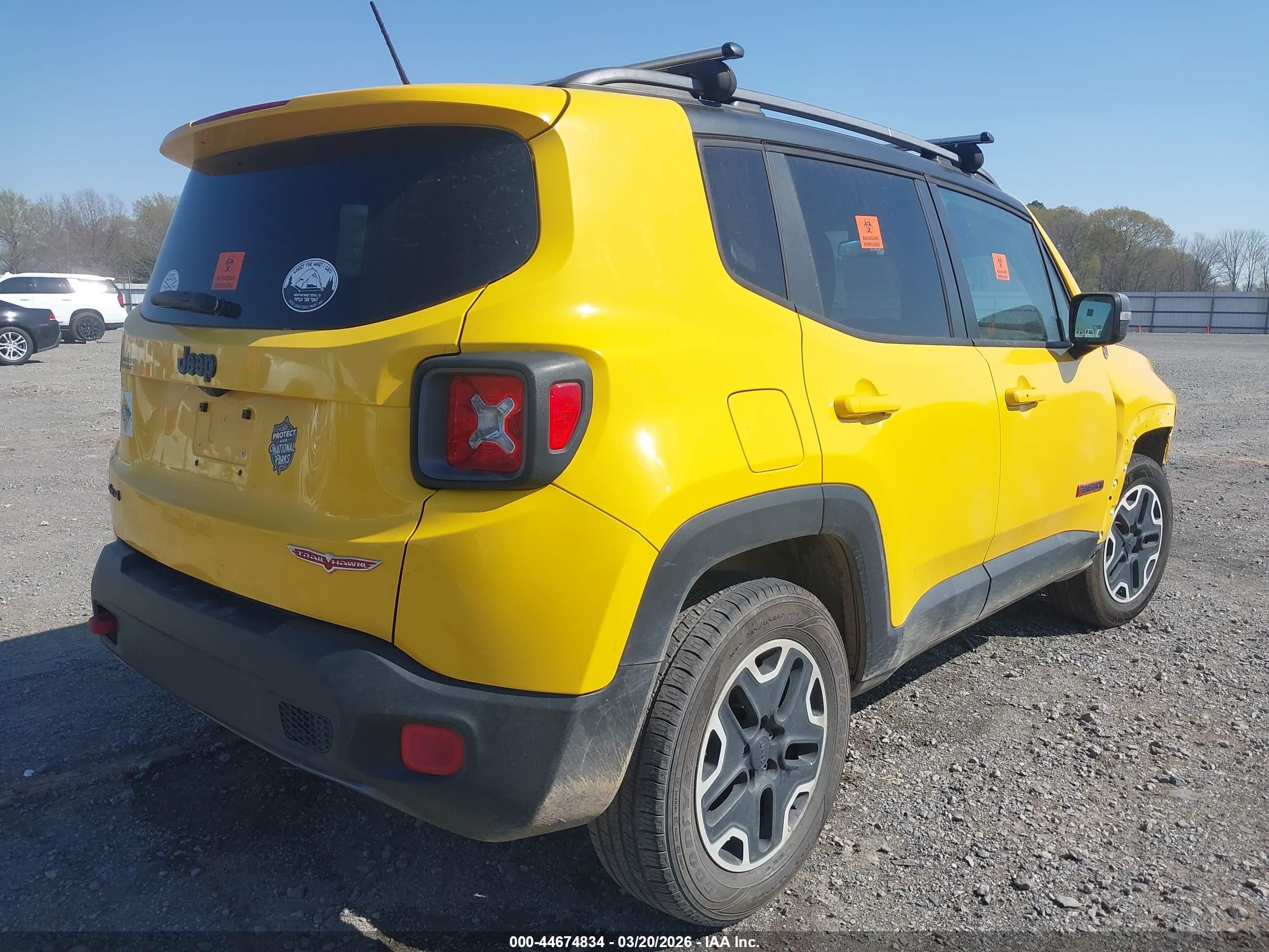 2015 Jeep Renegade Trailhawk Yellow vin: ZACCJBCT3FPC23552