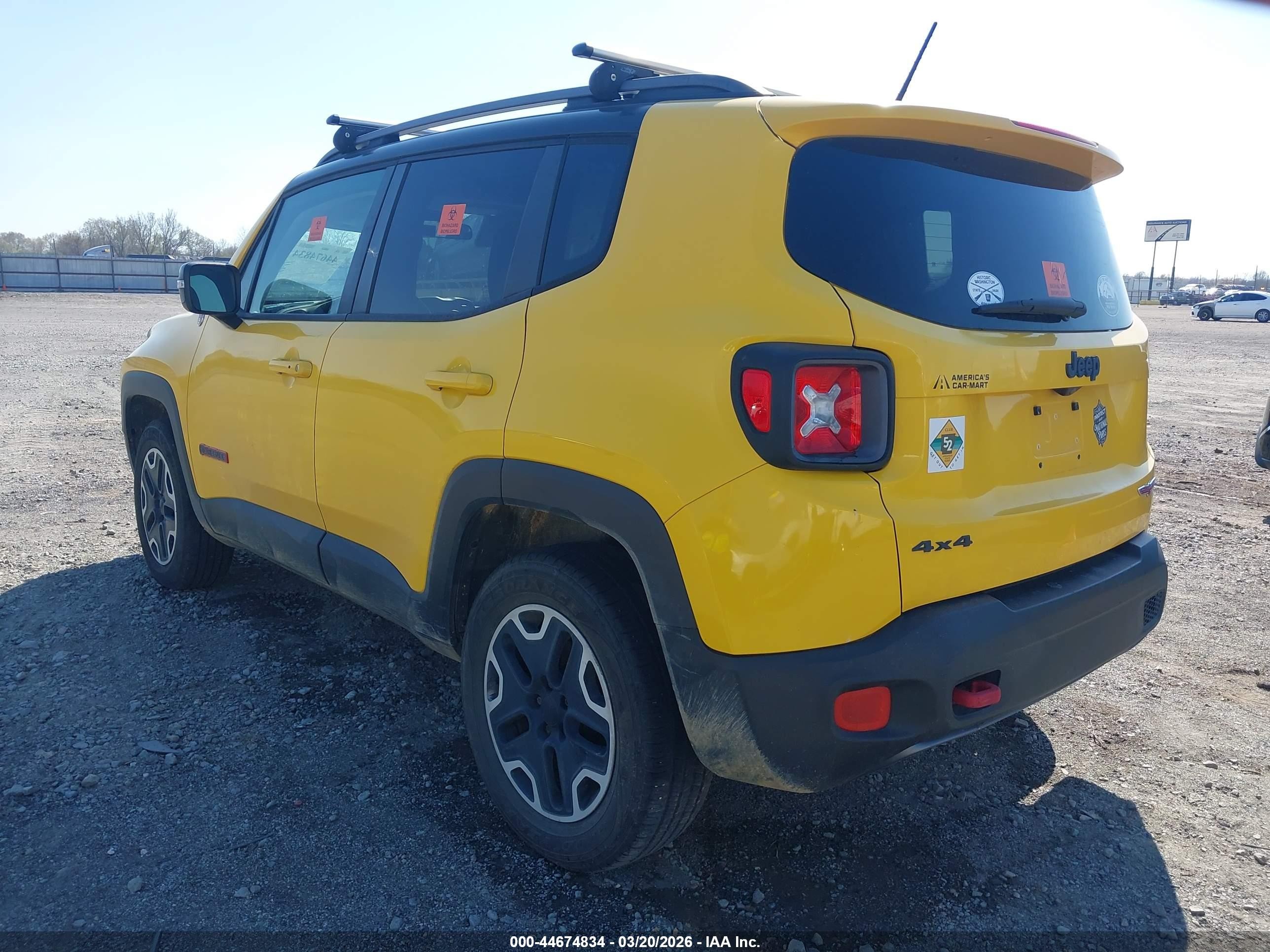 2015 Jeep Renegade Trailhawk Yellow vin: ZACCJBCT3FPC23552