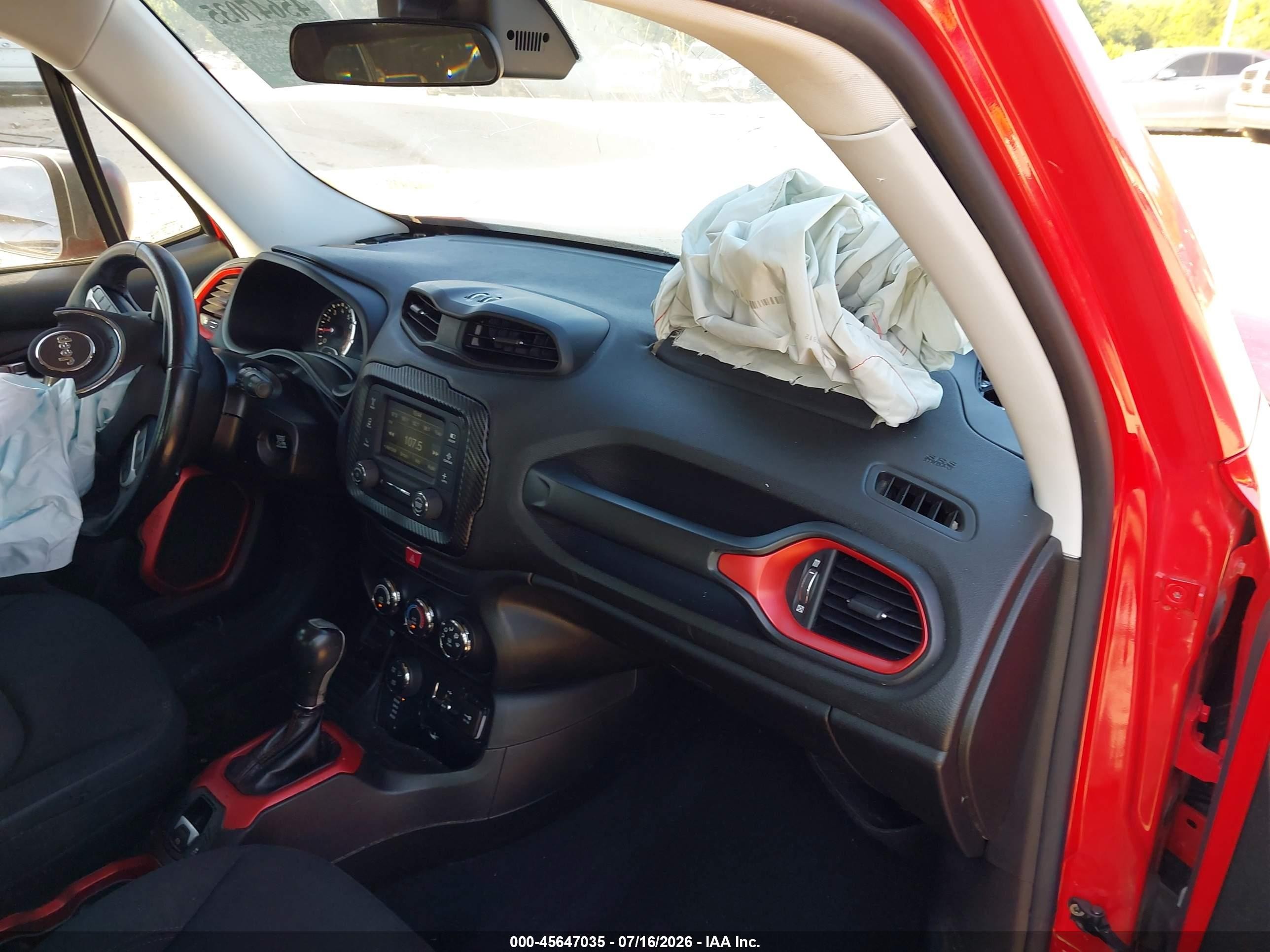 2016 Jeep Renegade Trailhawk Red vin: ZACCJBCT3GPD66440