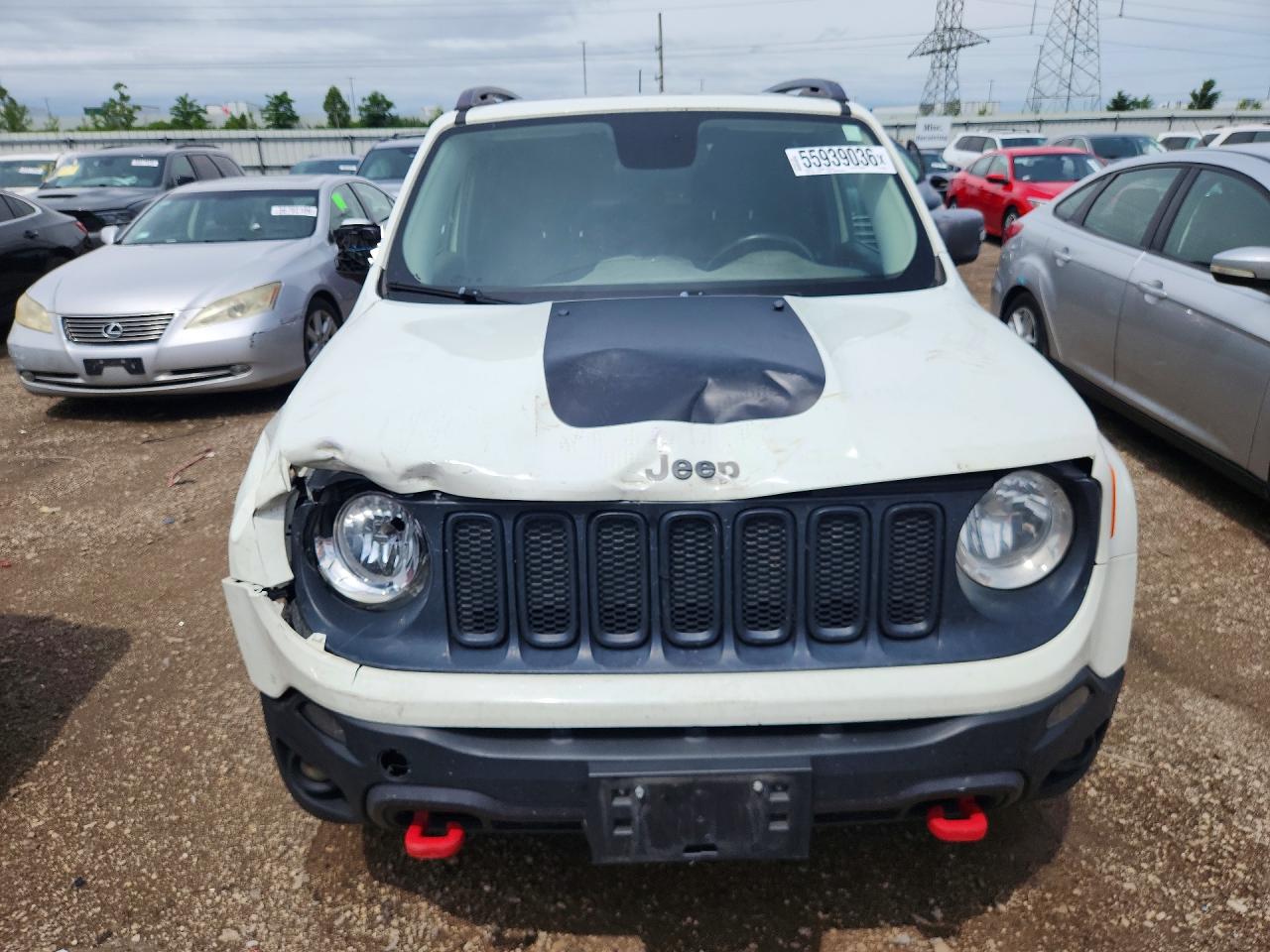 2015 Jeep Renegade Trailhawk White vin: ZACCJBCT4FPB28207