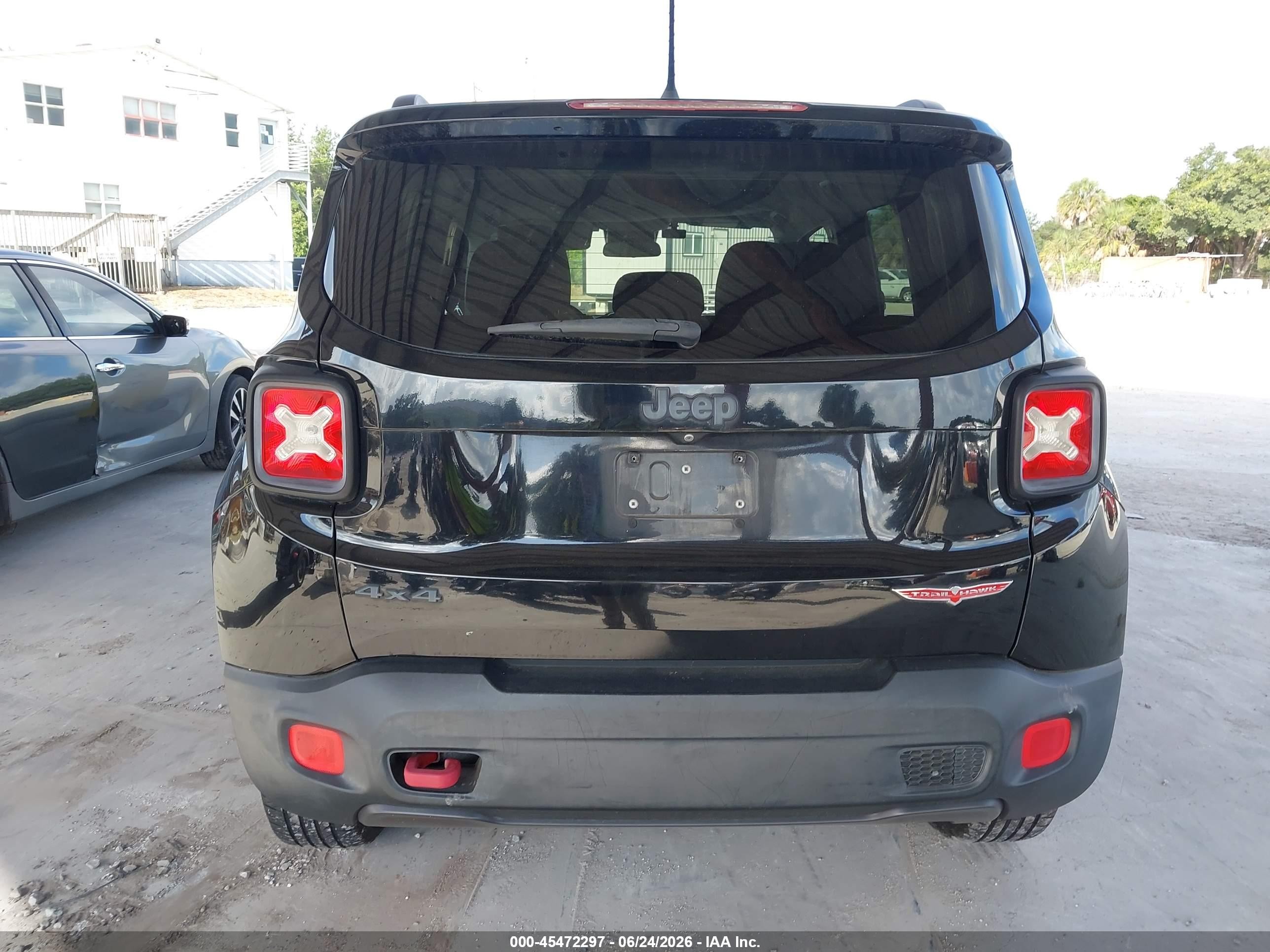 2015 Jeep Renegade Trailhawk Black vin: ZACCJBCT4FPB31012