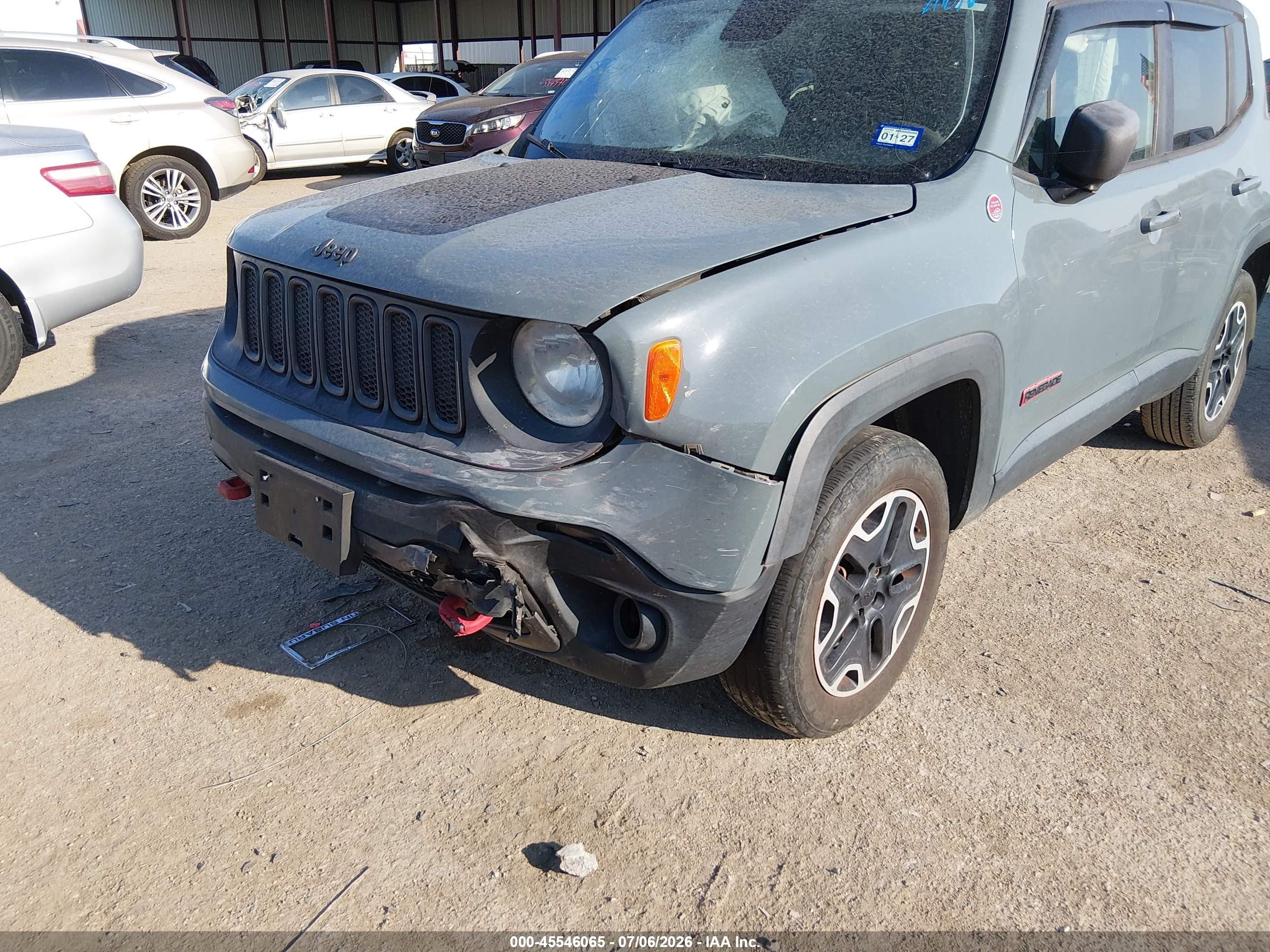 2015 Jeep Renegade Trailhawk Light Blue vin: ZACCJBCT6FPB77182