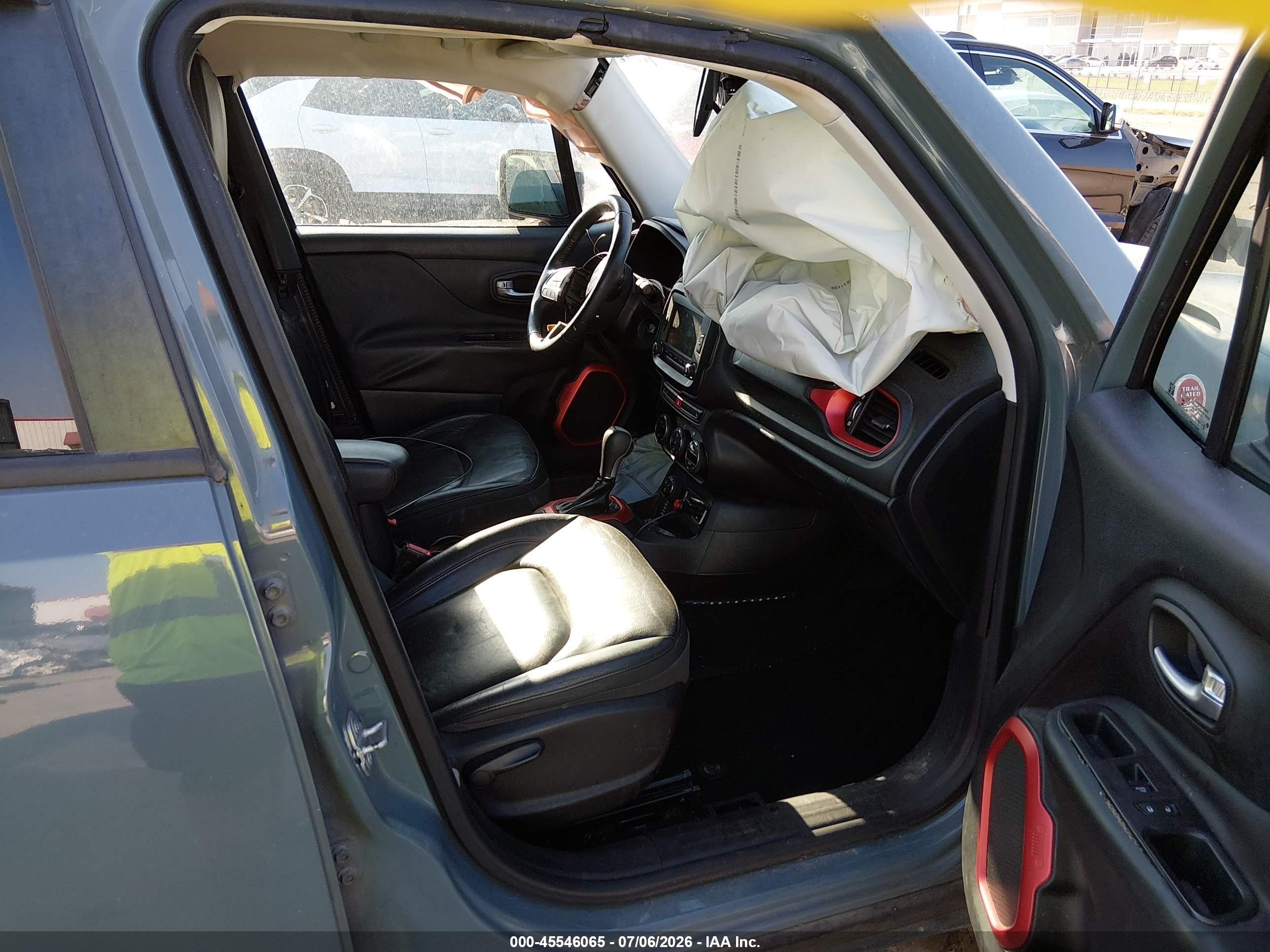 2015 Jeep Renegade Trailhawk Light Blue vin: ZACCJBCT6FPB77182