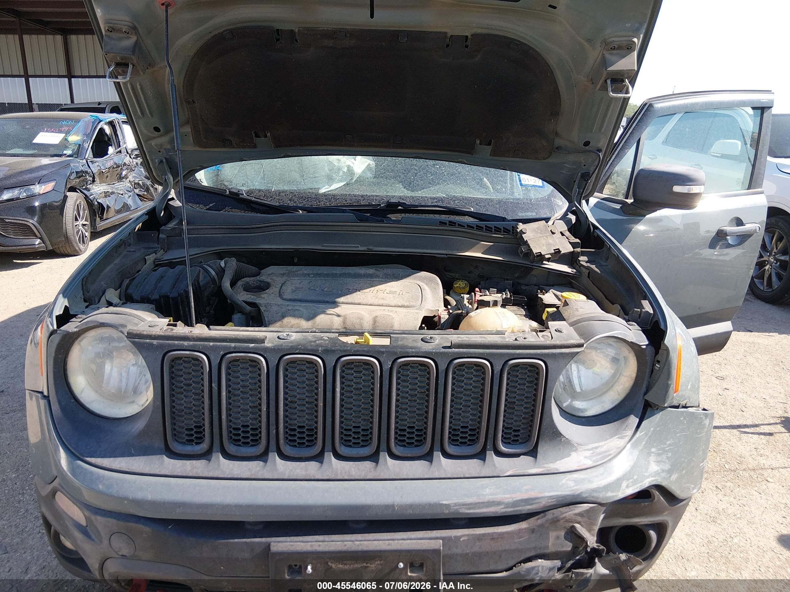 2015 Jeep Renegade Trailhawk Light Blue vin: ZACCJBCT6FPB77182
