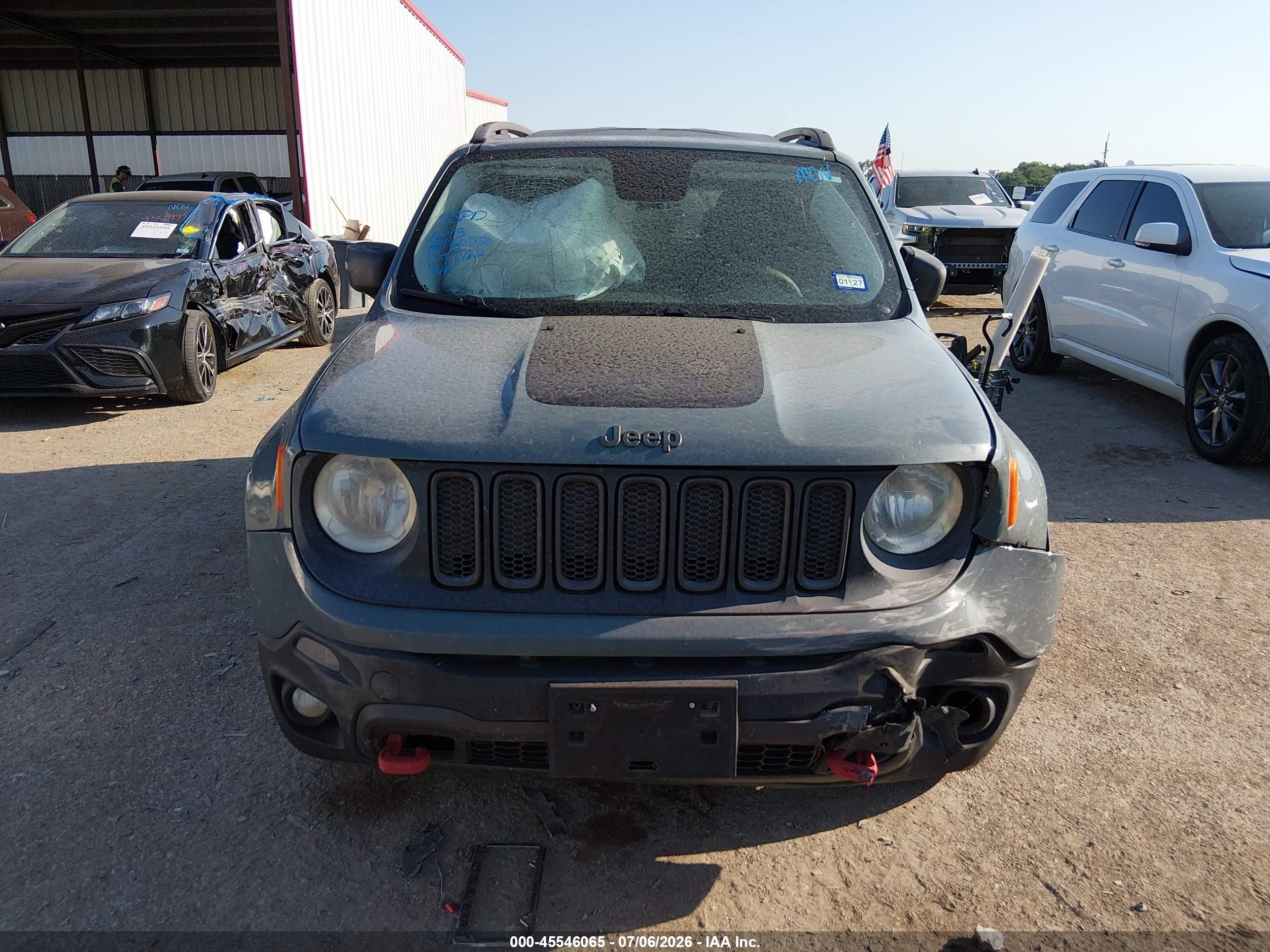 2015 Jeep Renegade Trailhawk Light Blue vin: ZACCJBCT6FPB77182