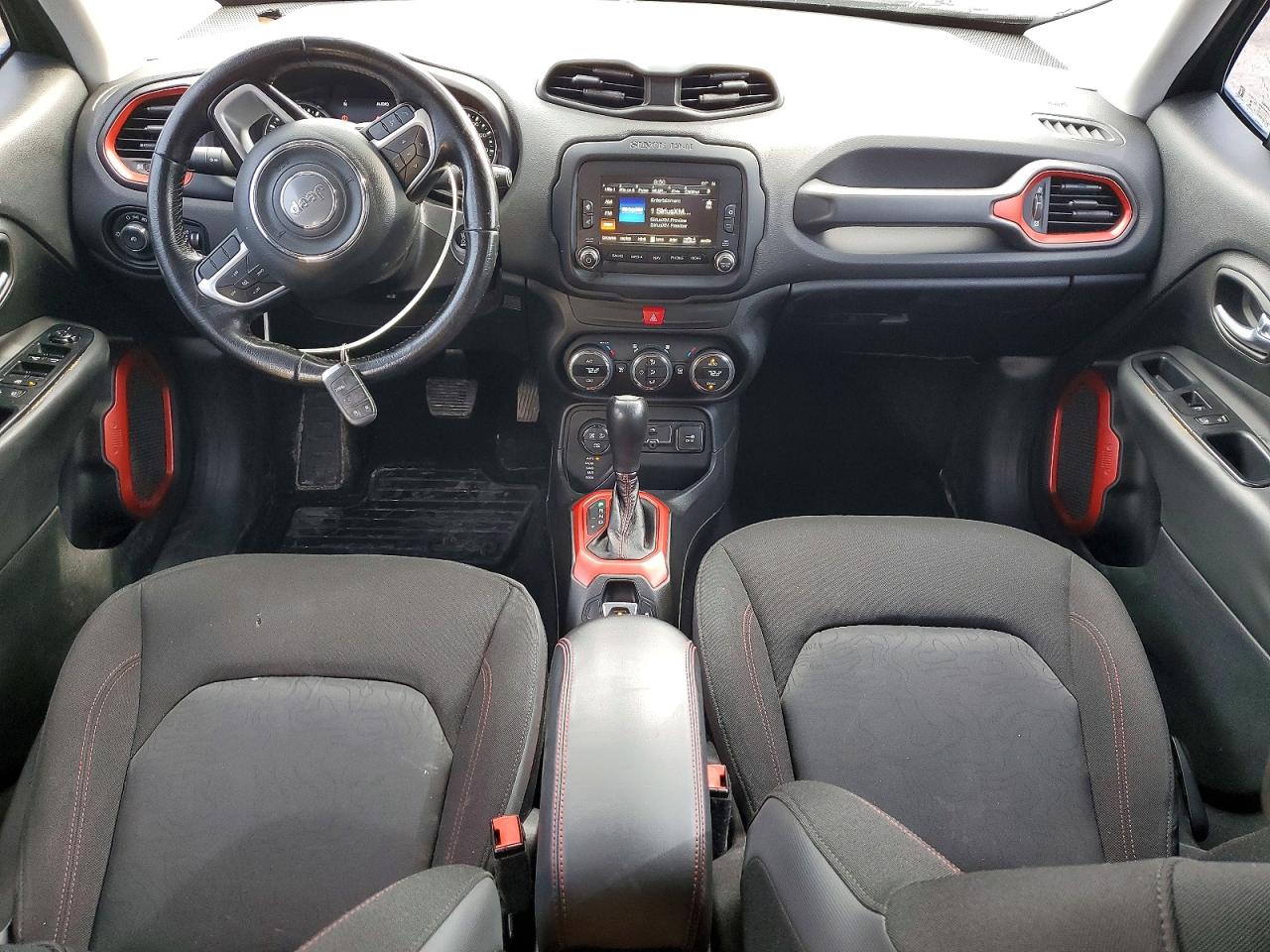 2016 Jeep Renegade Trailhawk Черный vin: ZACCJBCT7GPD28614