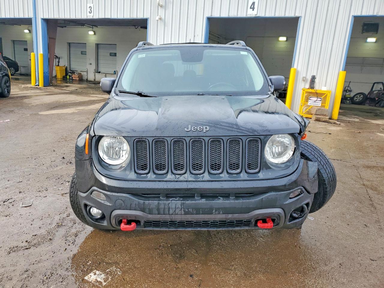 2016 Jeep Renegade Trailhawk Черный vin: ZACCJBCT7GPD28614