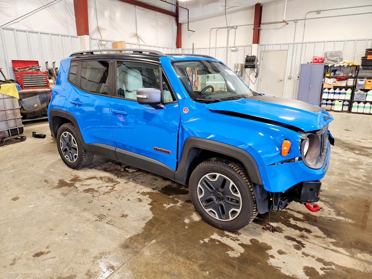 2015 Jeep Renegade Trailhawk Blue vin: ZACCJBCT8FPB88815