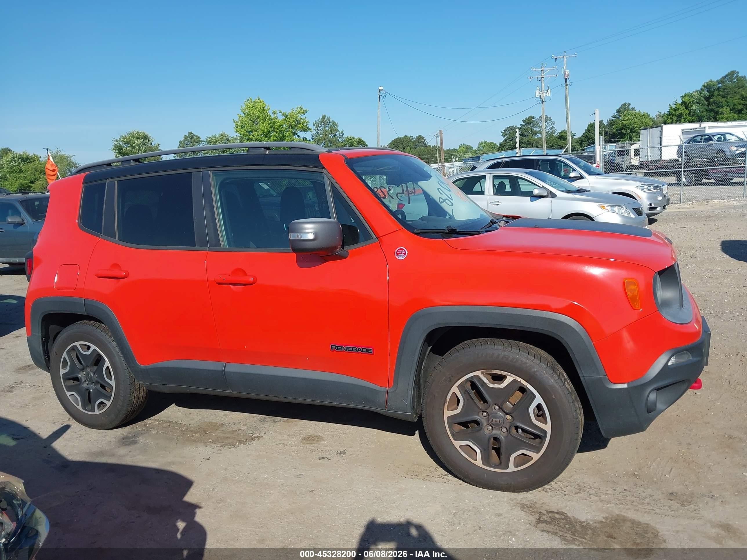 2015 Jeep Renegade Trailhawk Оранжевый vin: ZACCJBCT8FPC44784