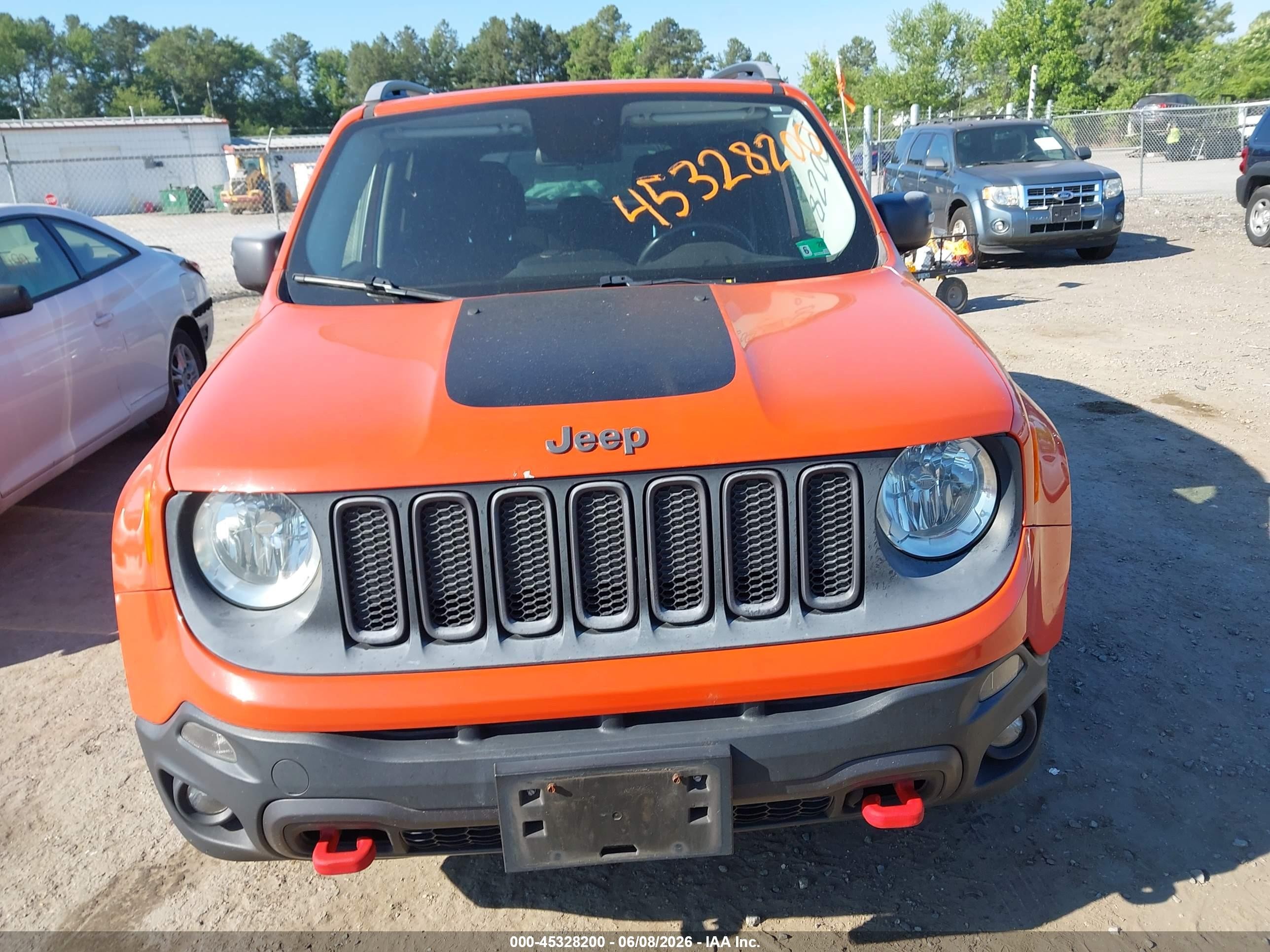 2015 Jeep Renegade Trailhawk Оранжевый vin: ZACCJBCT8FPC44784
