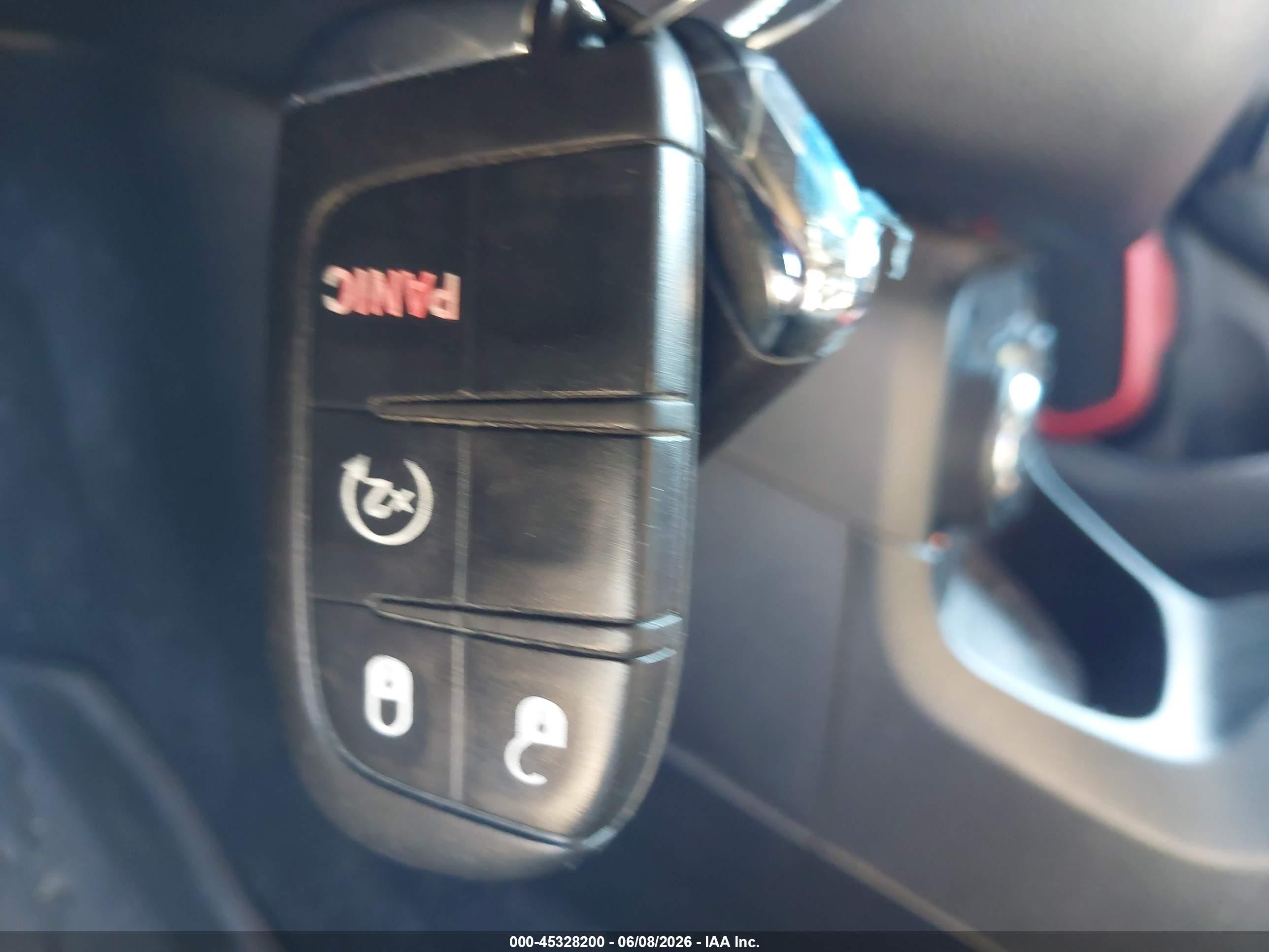 2015 Jeep Renegade Trailhawk Оранжевый vin: ZACCJBCT8FPC44784
