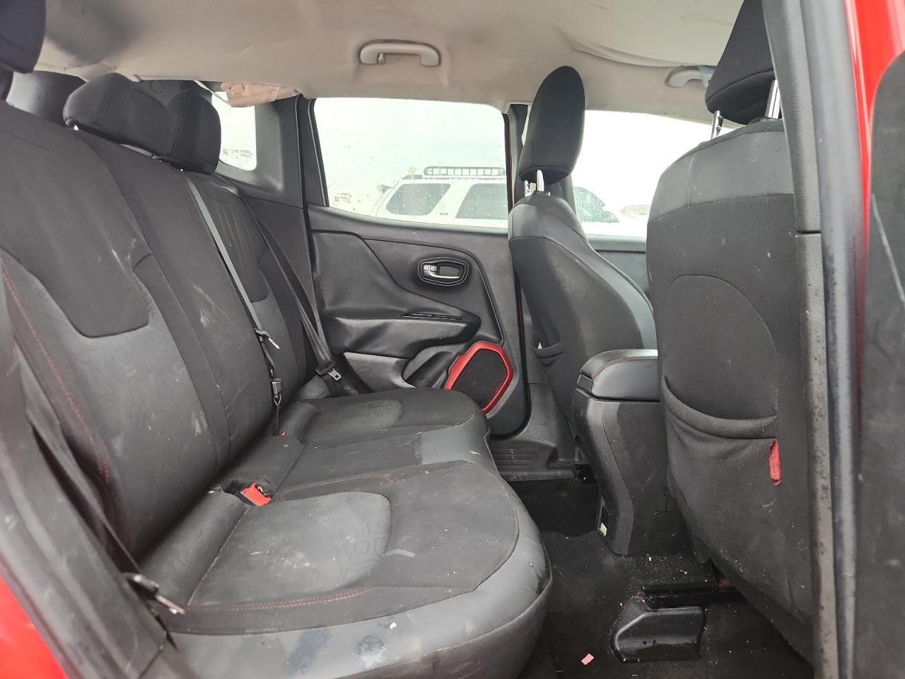 2016 Jeep Renegade Trailhawk Red vin: ZACCJBCT8GPC59531