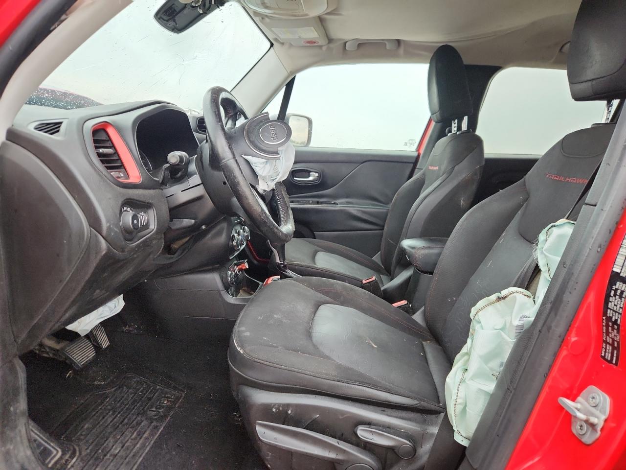 2016 Jeep Renegade Trailhawk Red vin: ZACCJBCT8GPC59531