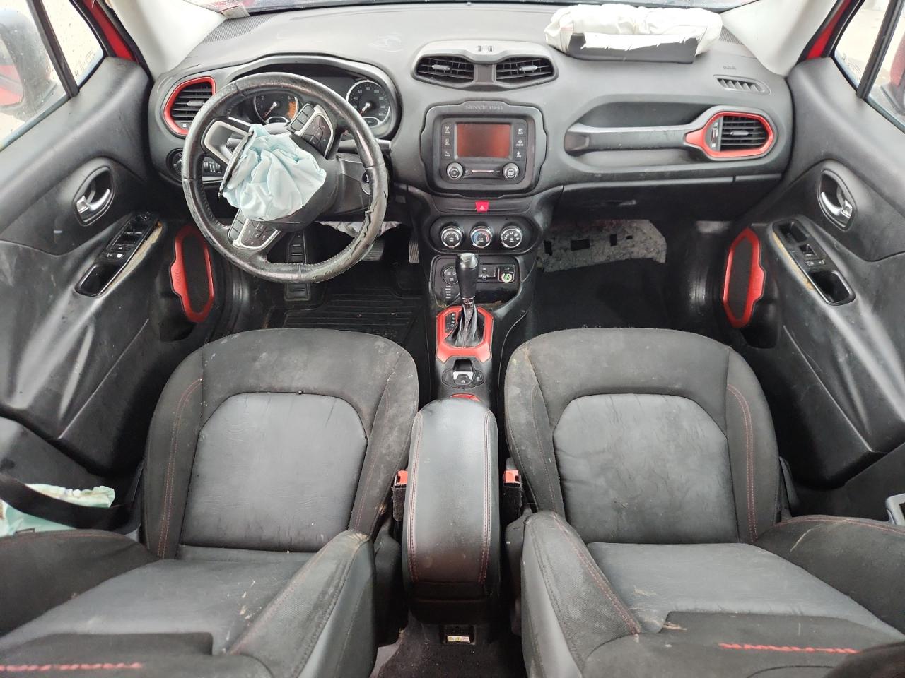 2016 Jeep Renegade Trailhawk Red vin: ZACCJBCT8GPC59531