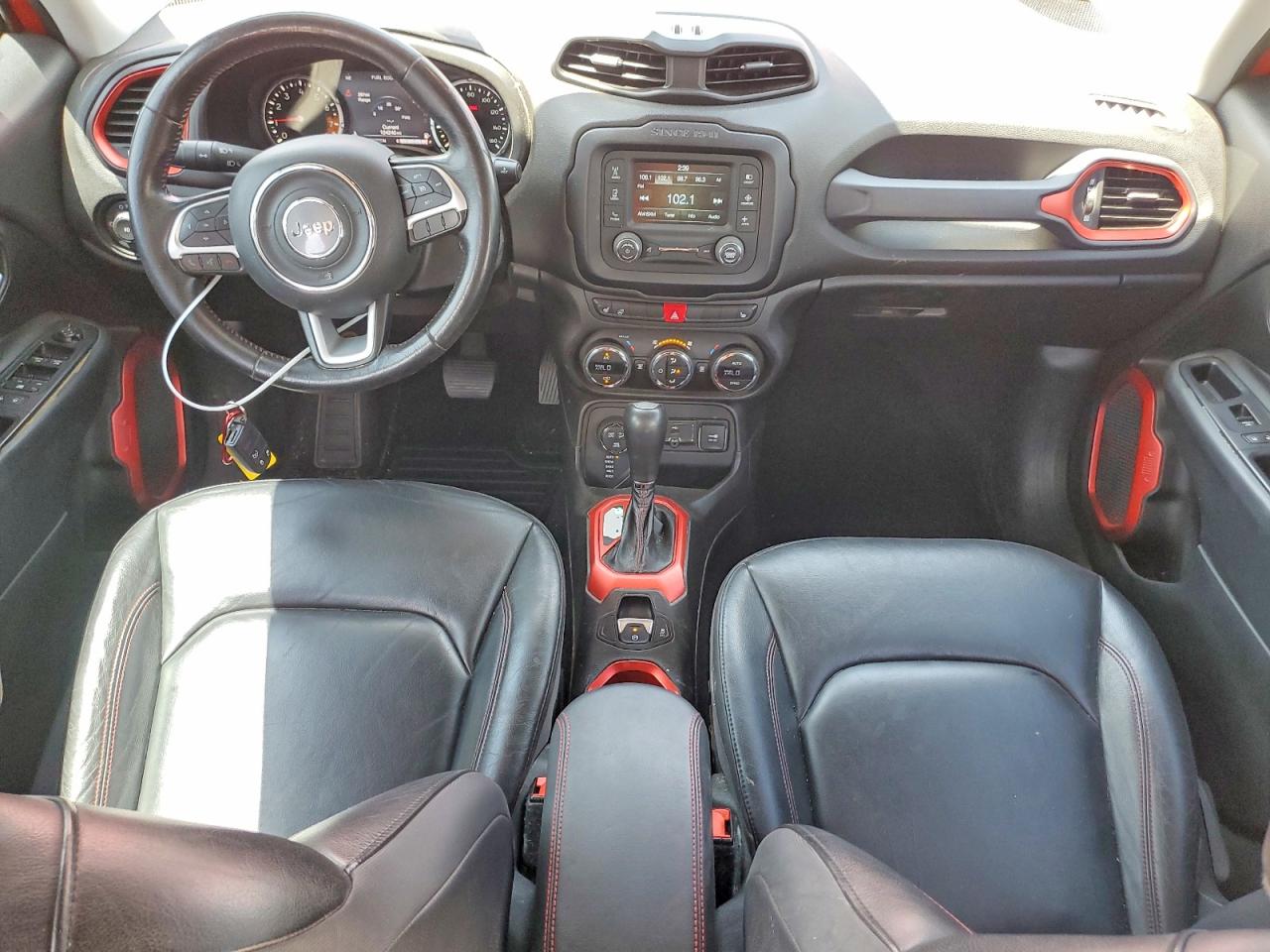 2015 Jeep Renegade Trailhawk Red vin: ZACCJBCTXFPB93059