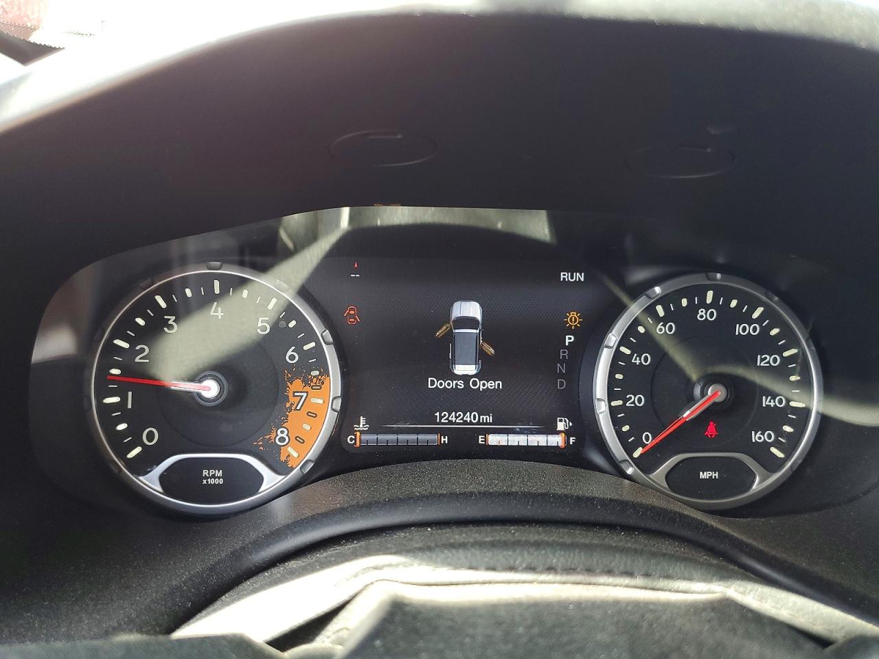 2015 Jeep Renegade Trailhawk Red vin: ZACCJBCTXFPB93059