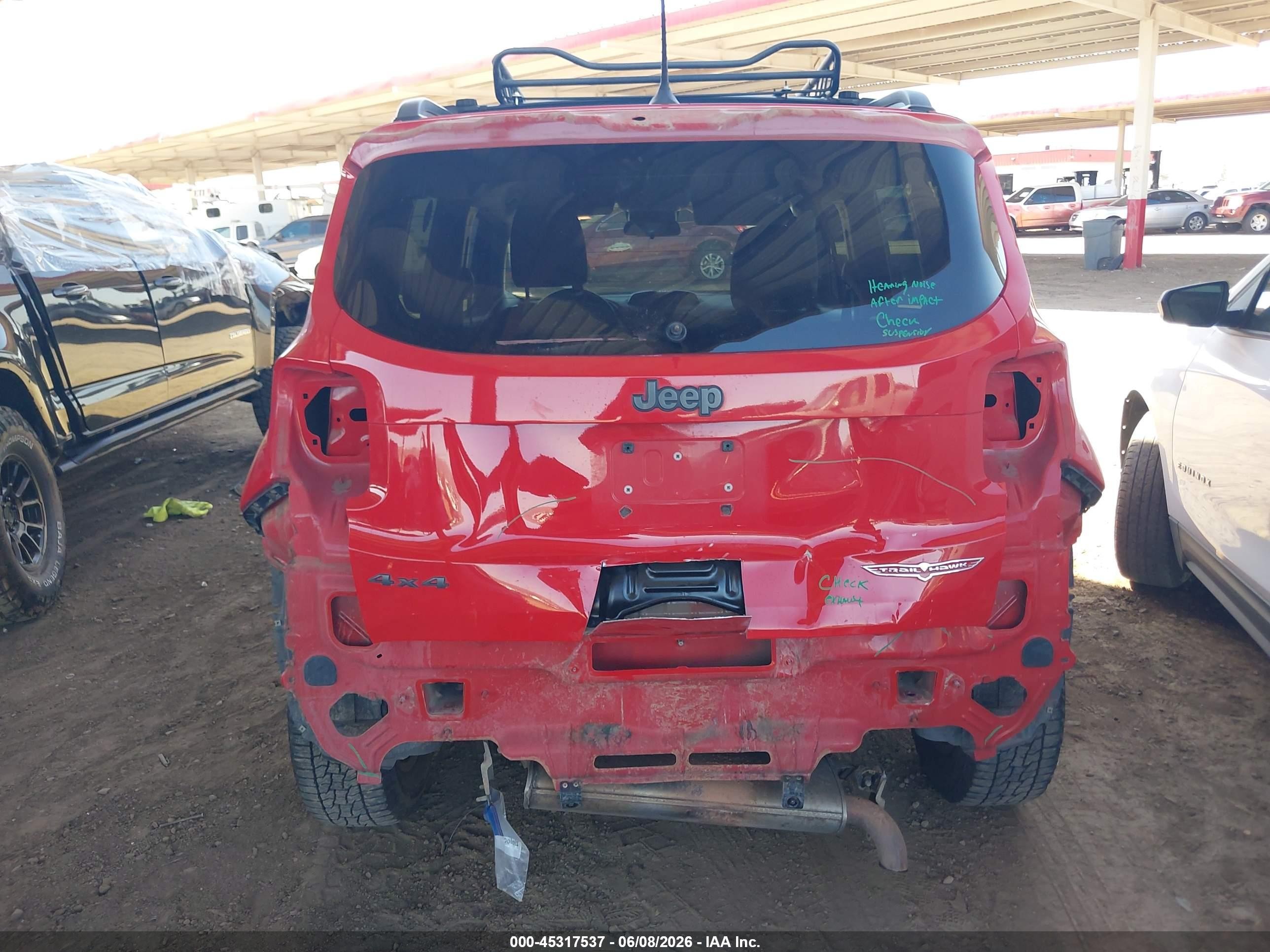 2015 Jeep Renegade Trailhawk Orange vin: ZACCJBCTXFPC01533